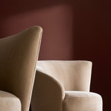 detail of Quasi Raf Swivel Chair