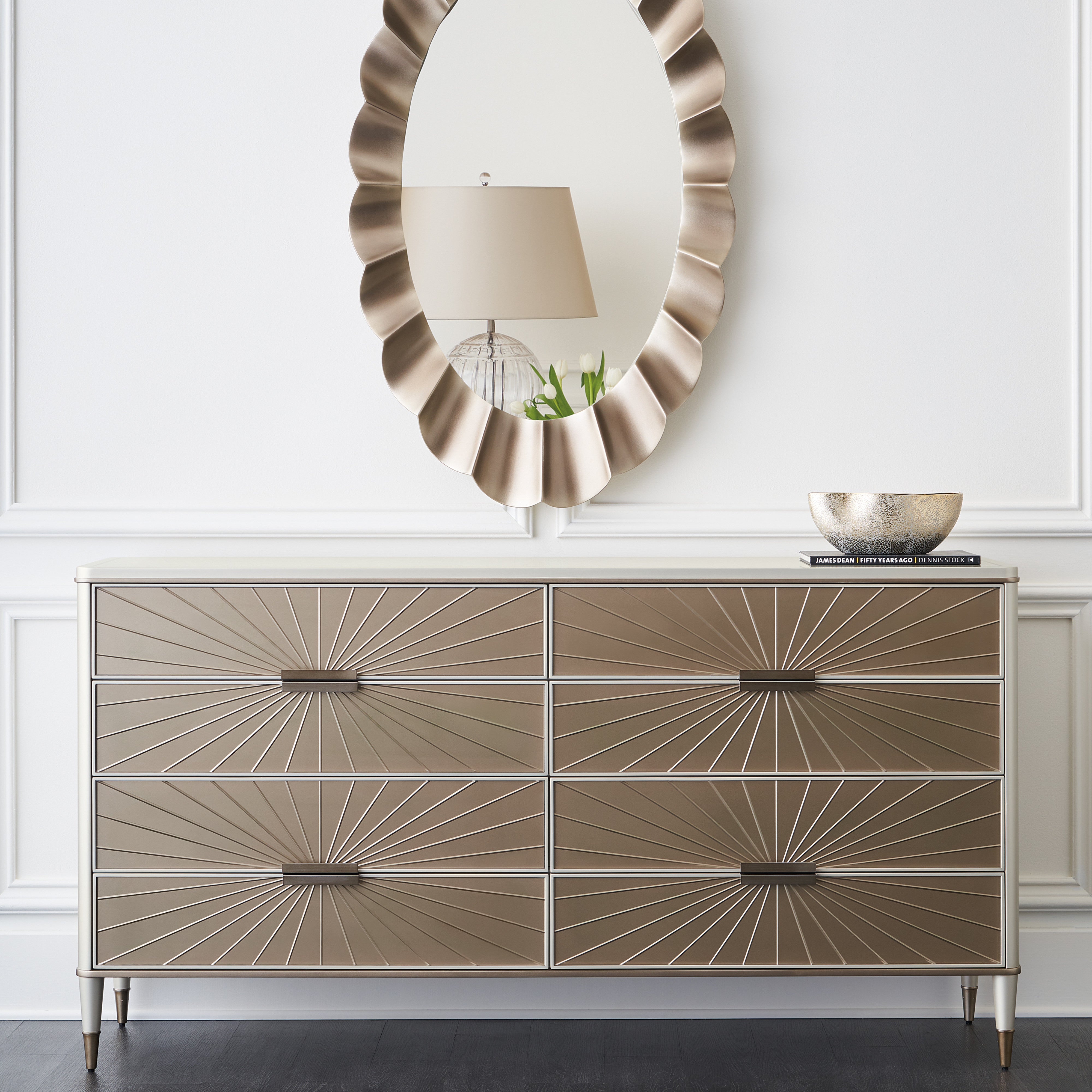 room with Valentina Dresser