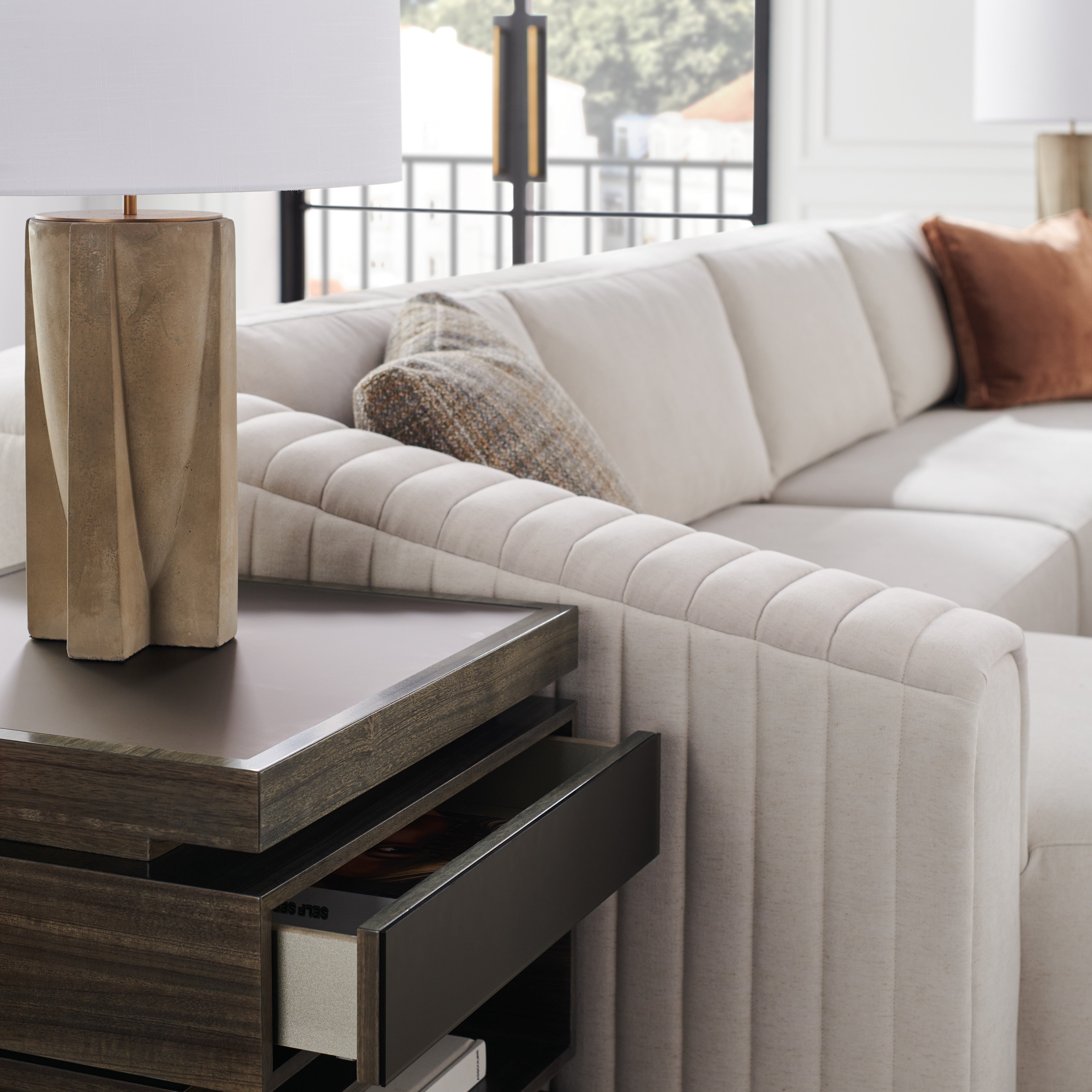 detail of La Moda Raf Loveseat