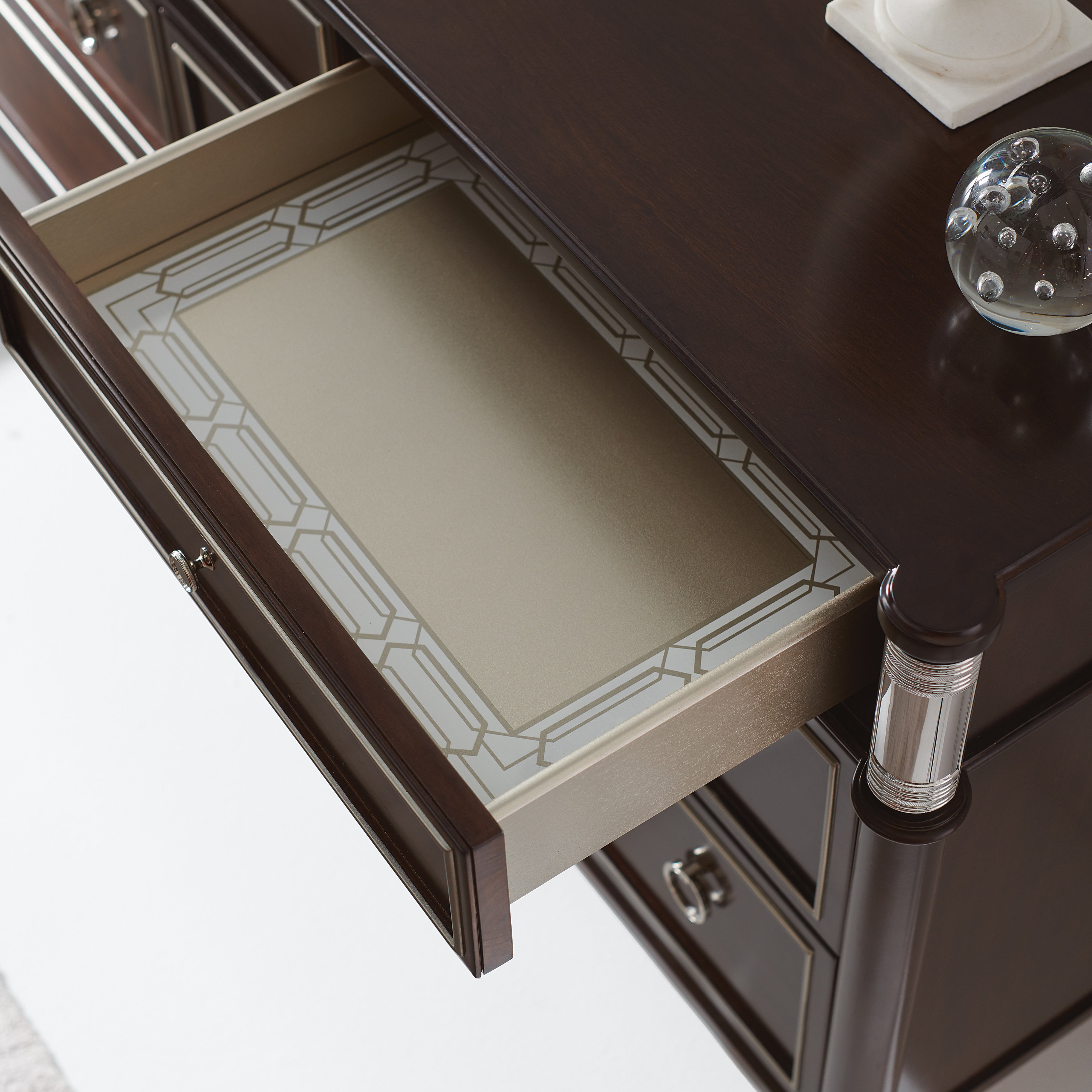 detail of Private Suite