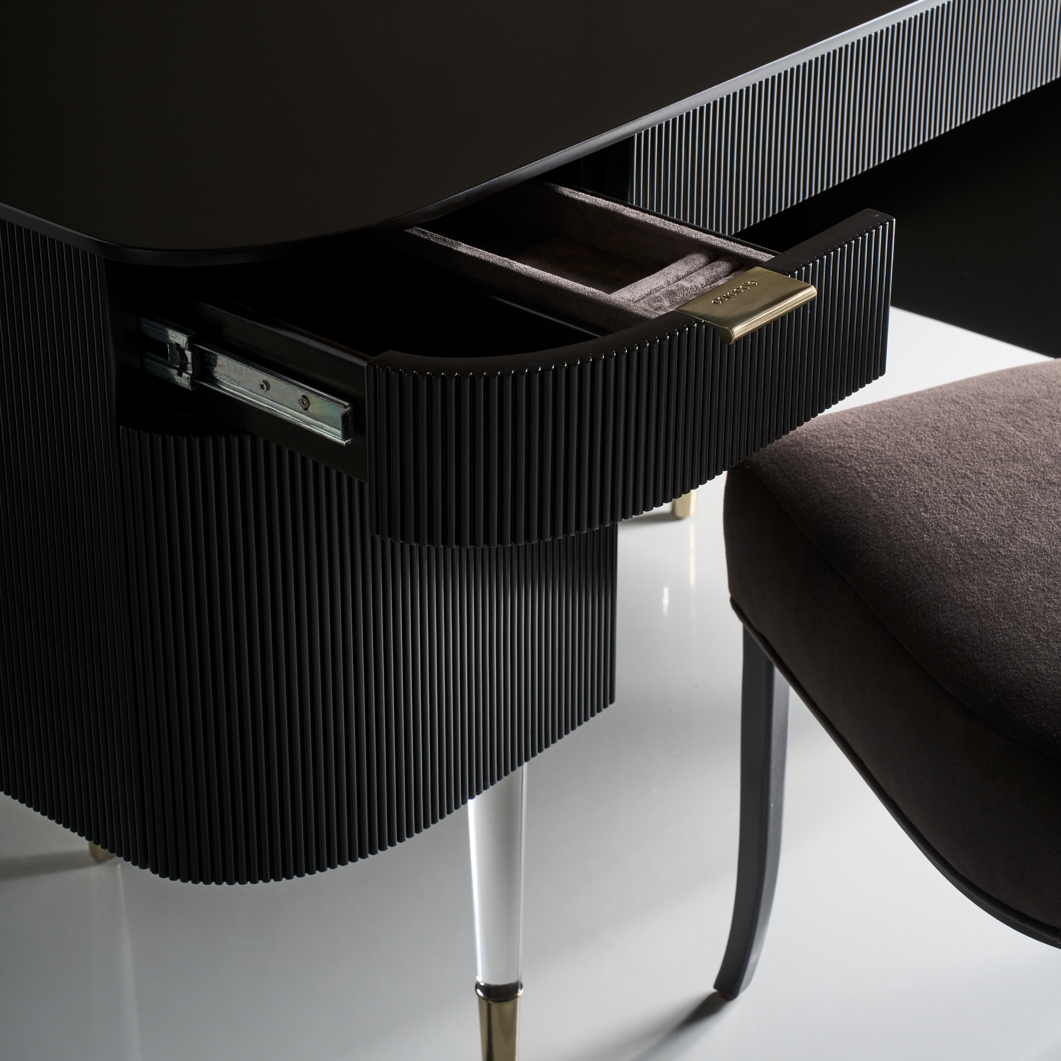 A Quick Study in Style with Flower Magazine