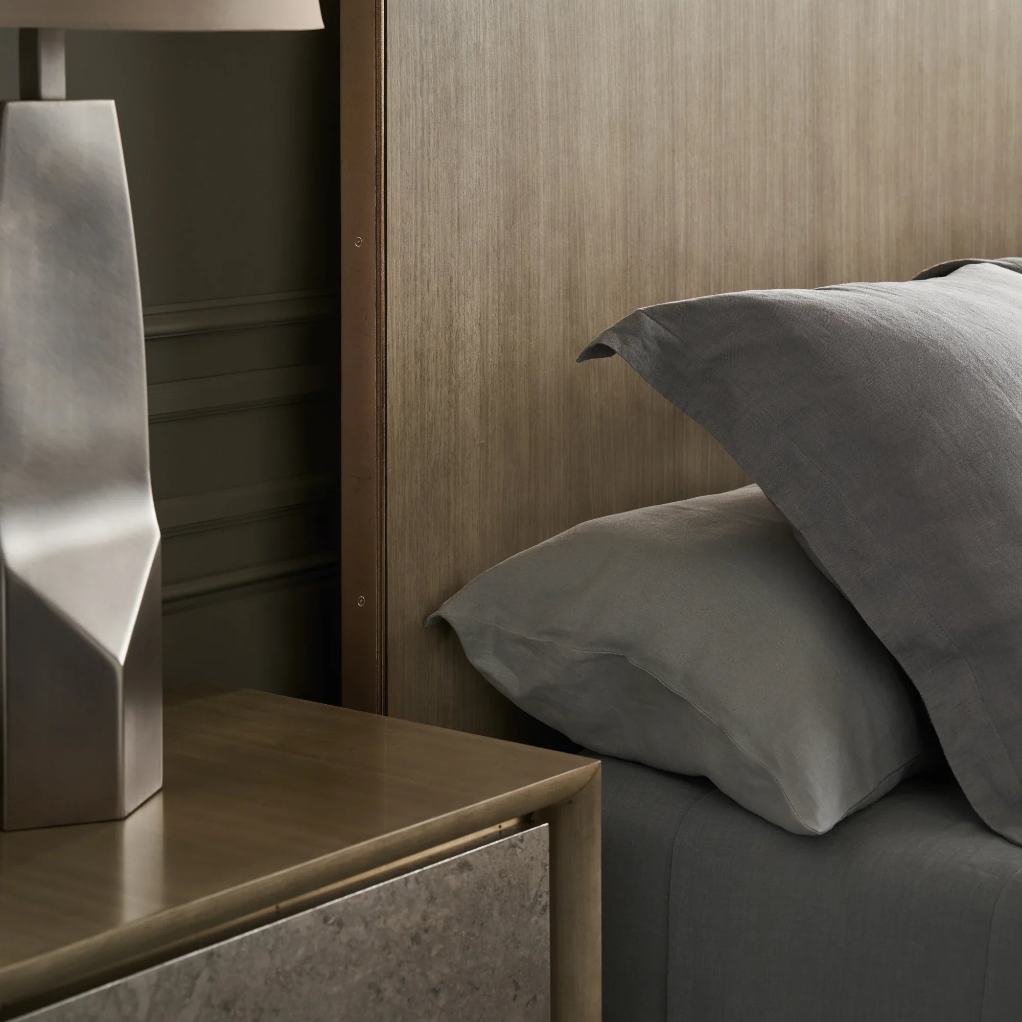 Dream Chaser Bed - King - detail