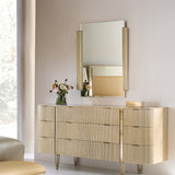 Love To Look! in room - angle 1