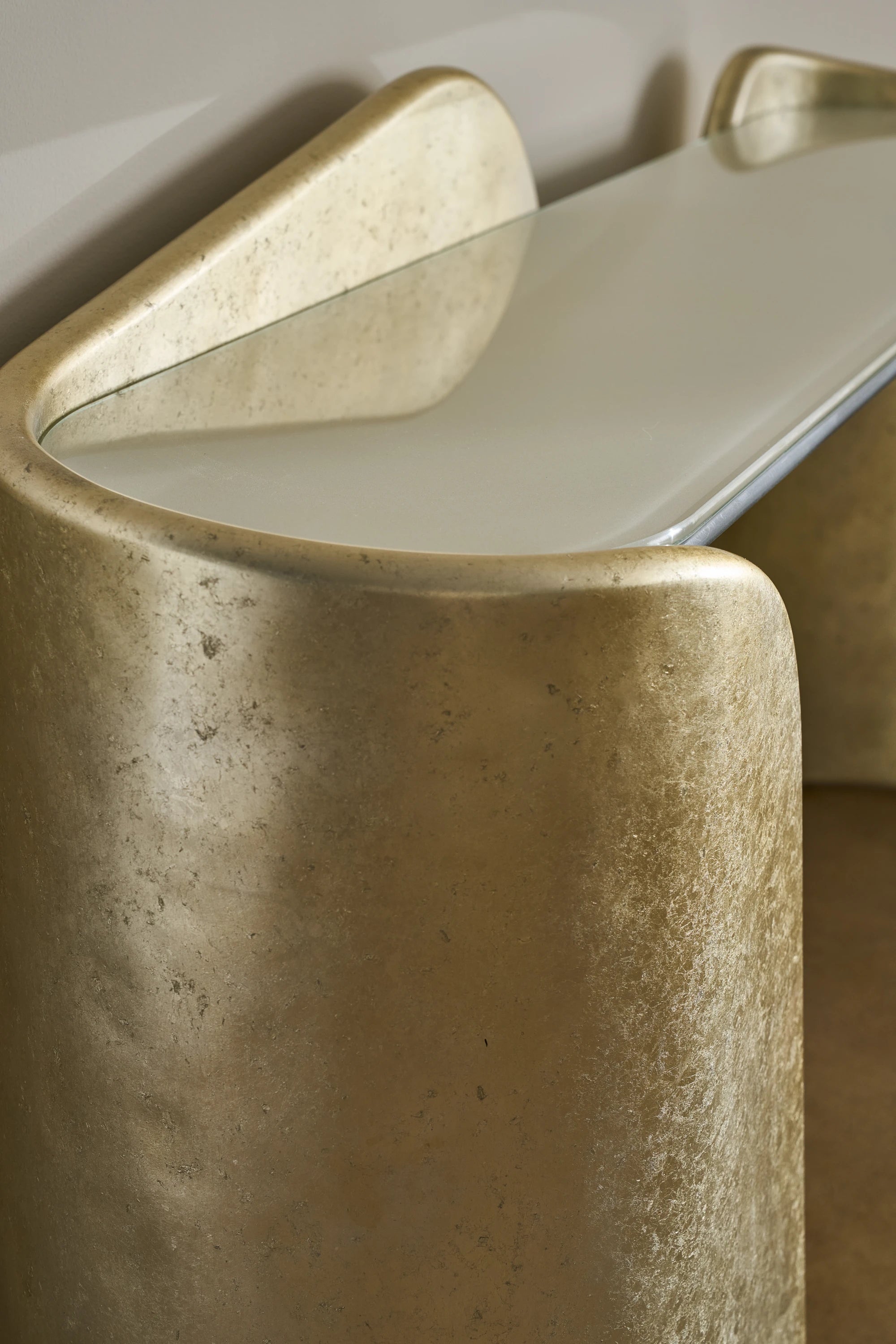 Bauble Console - detail 2.0