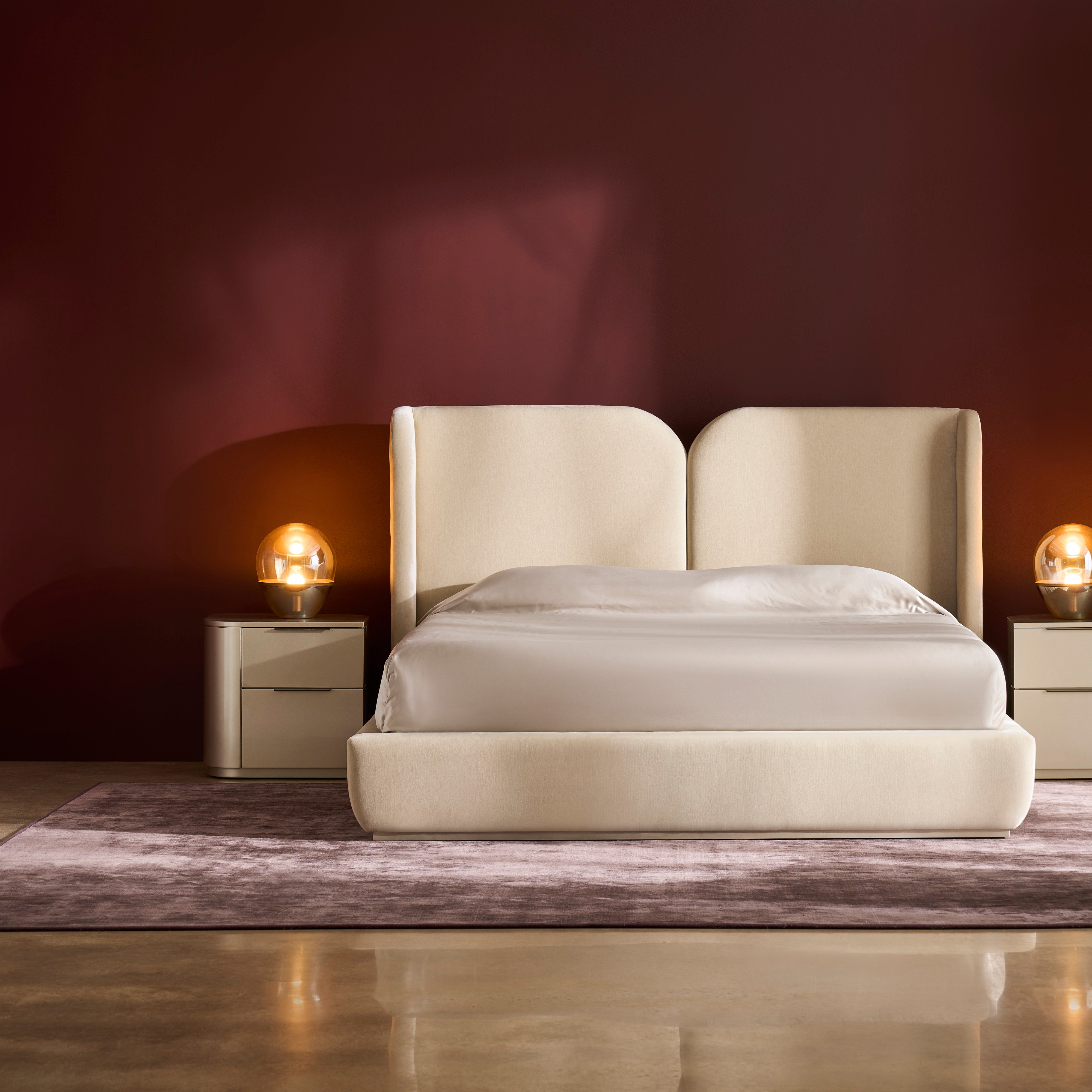 room with Whorl Laf Swivel Chair