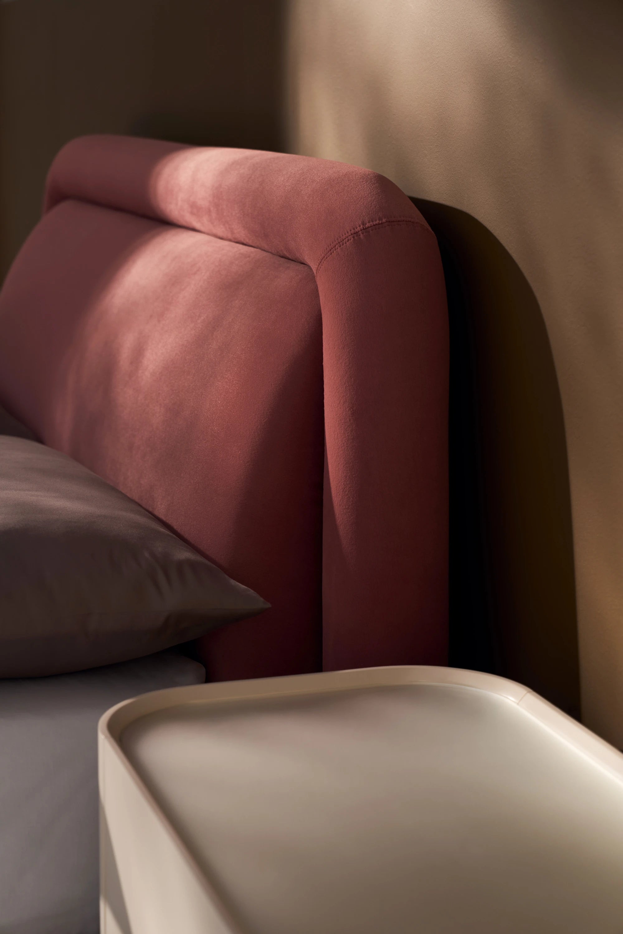 Bold King Bed - Dusty Rose - detail 3.0