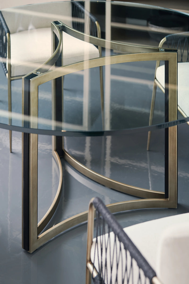 54 Rnd Glass Top 1/2T Flat Edg