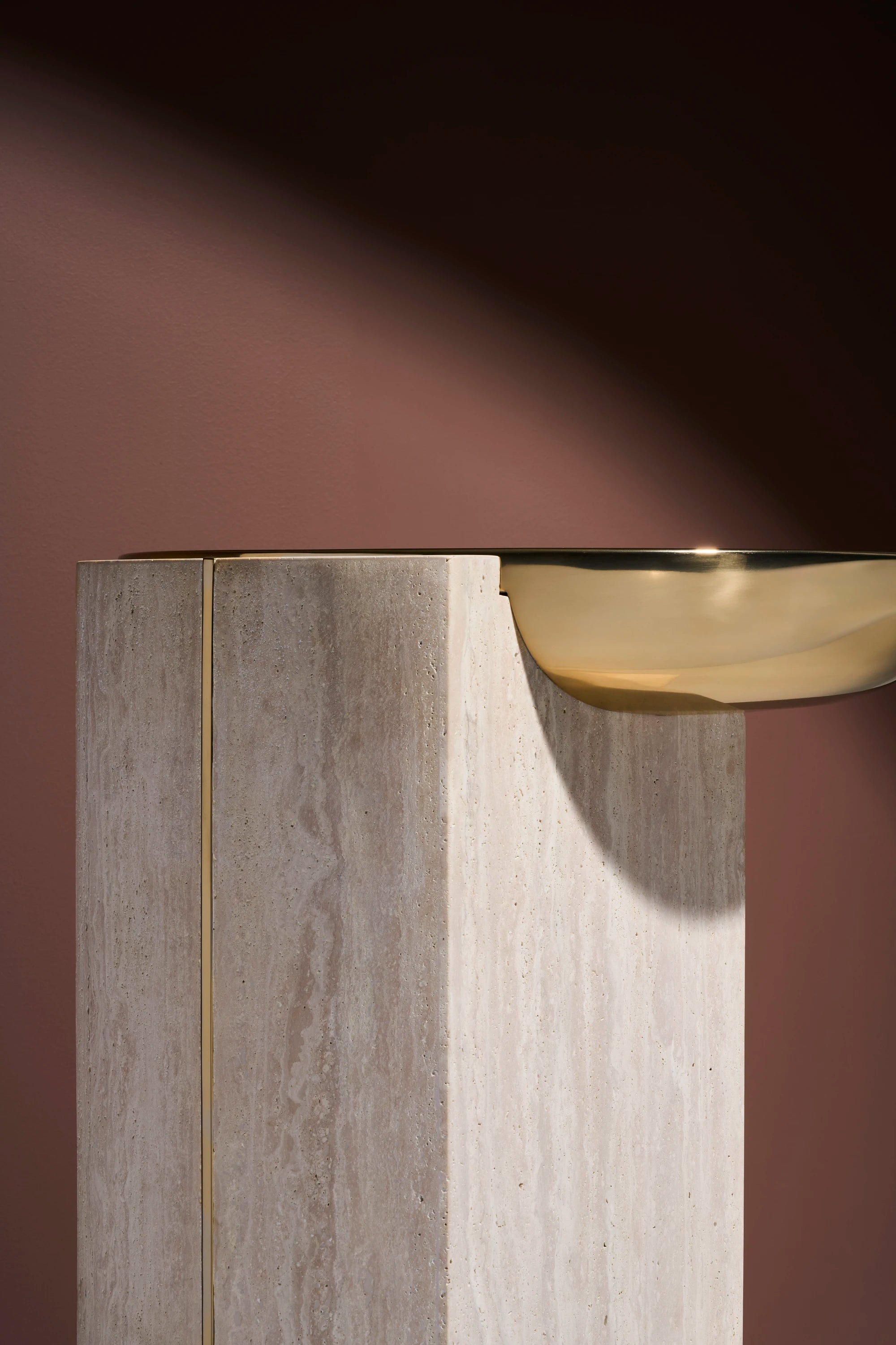 Overlap Round Side Table Light - detail 2.0