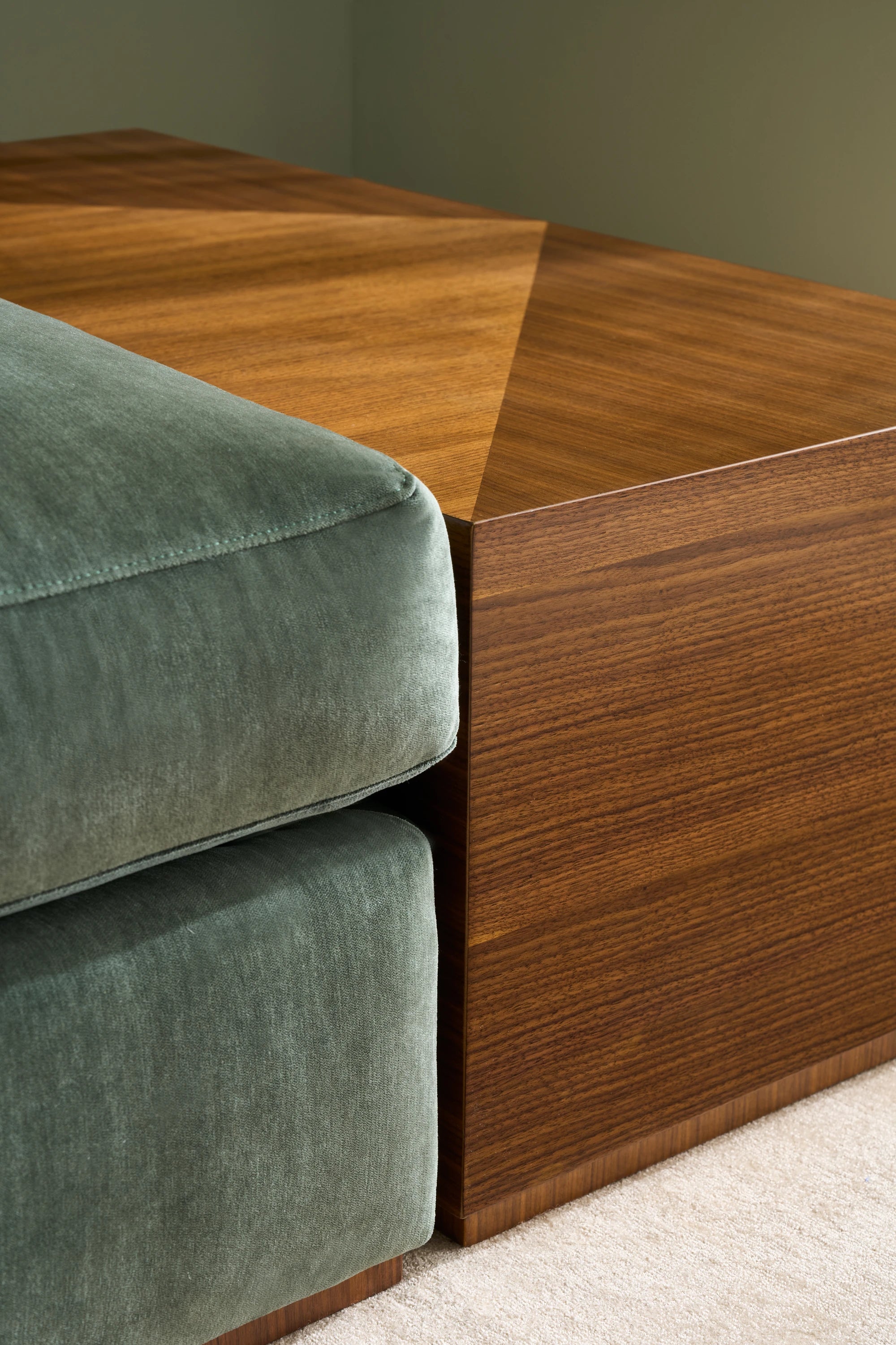 Bello Rectangle Cocktail Table - detail 2.0