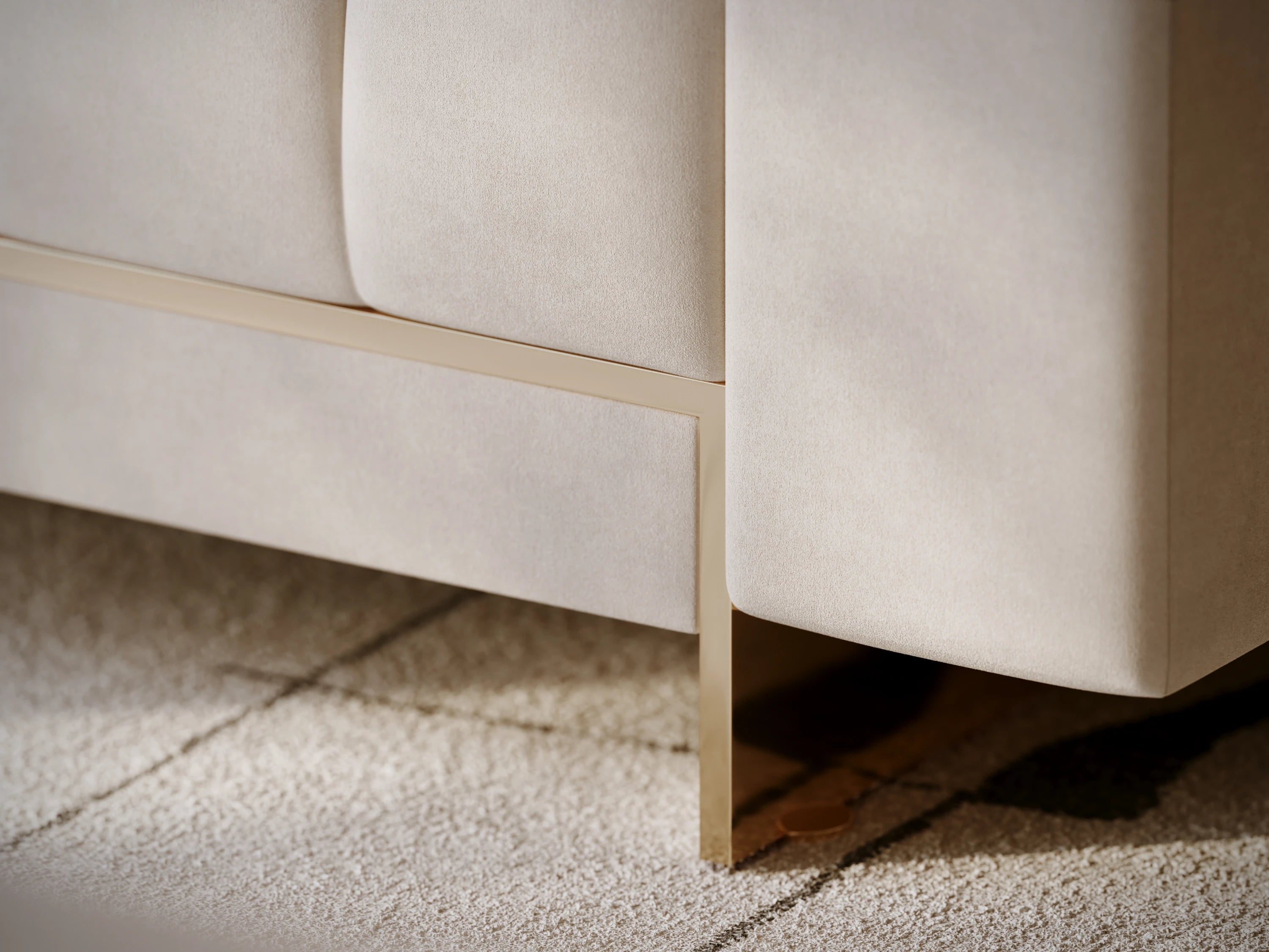 Well Balanced Chair - detail 2.0