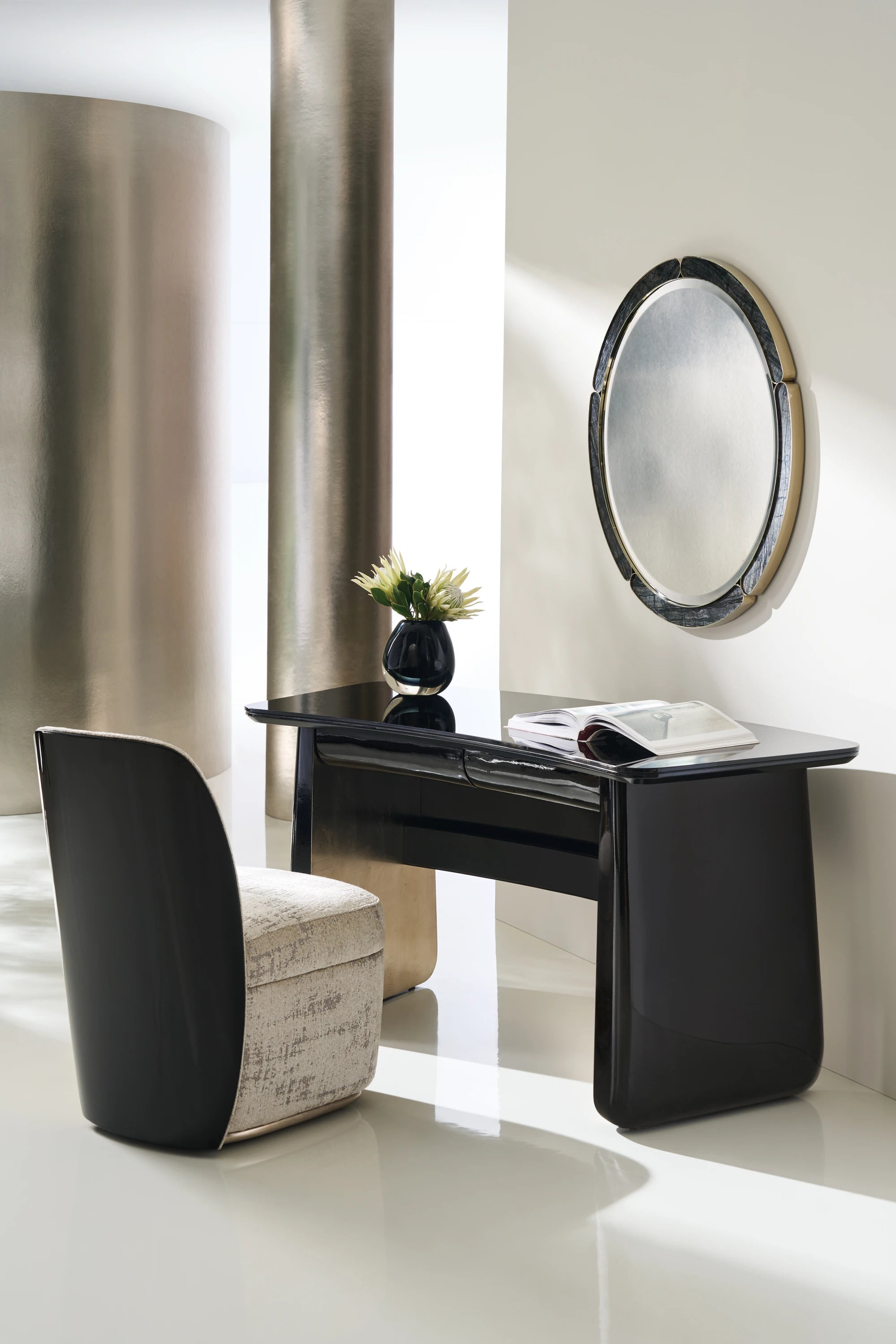Cabochon Desk in room - angle 3.0