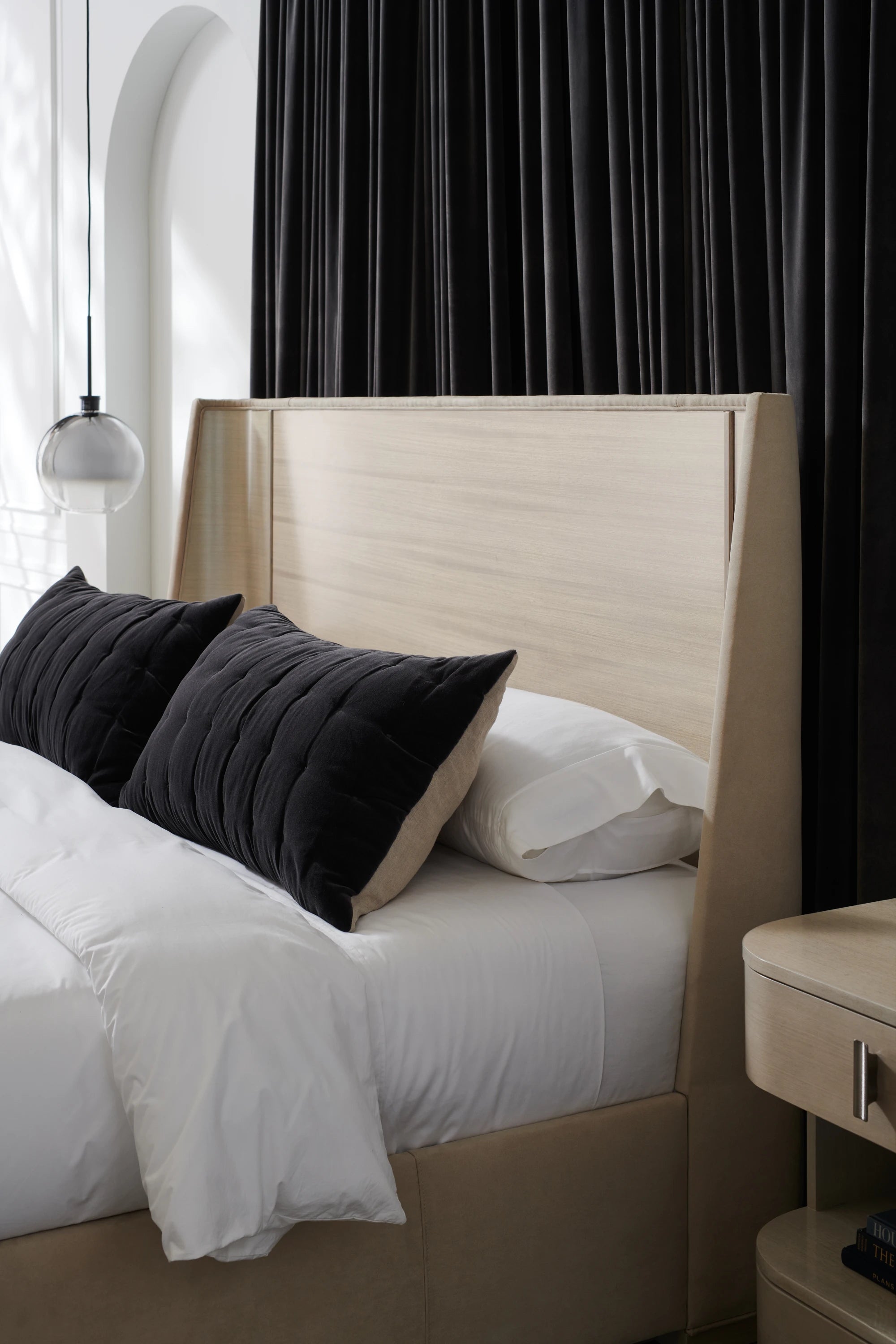 Da Vita Platform Bed - King - detail 2.0