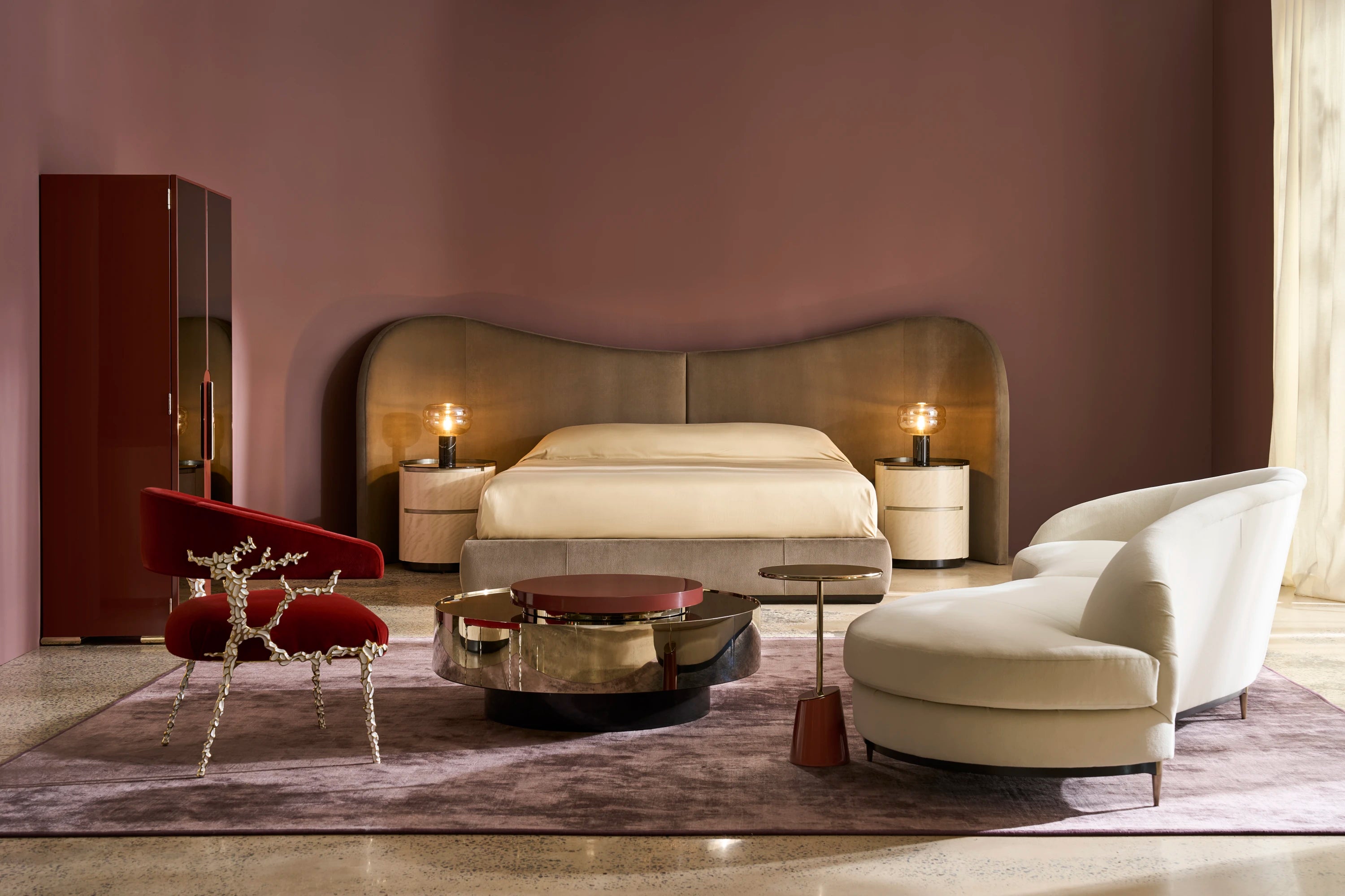 Clio Queen Bed Hb in room - angle 1