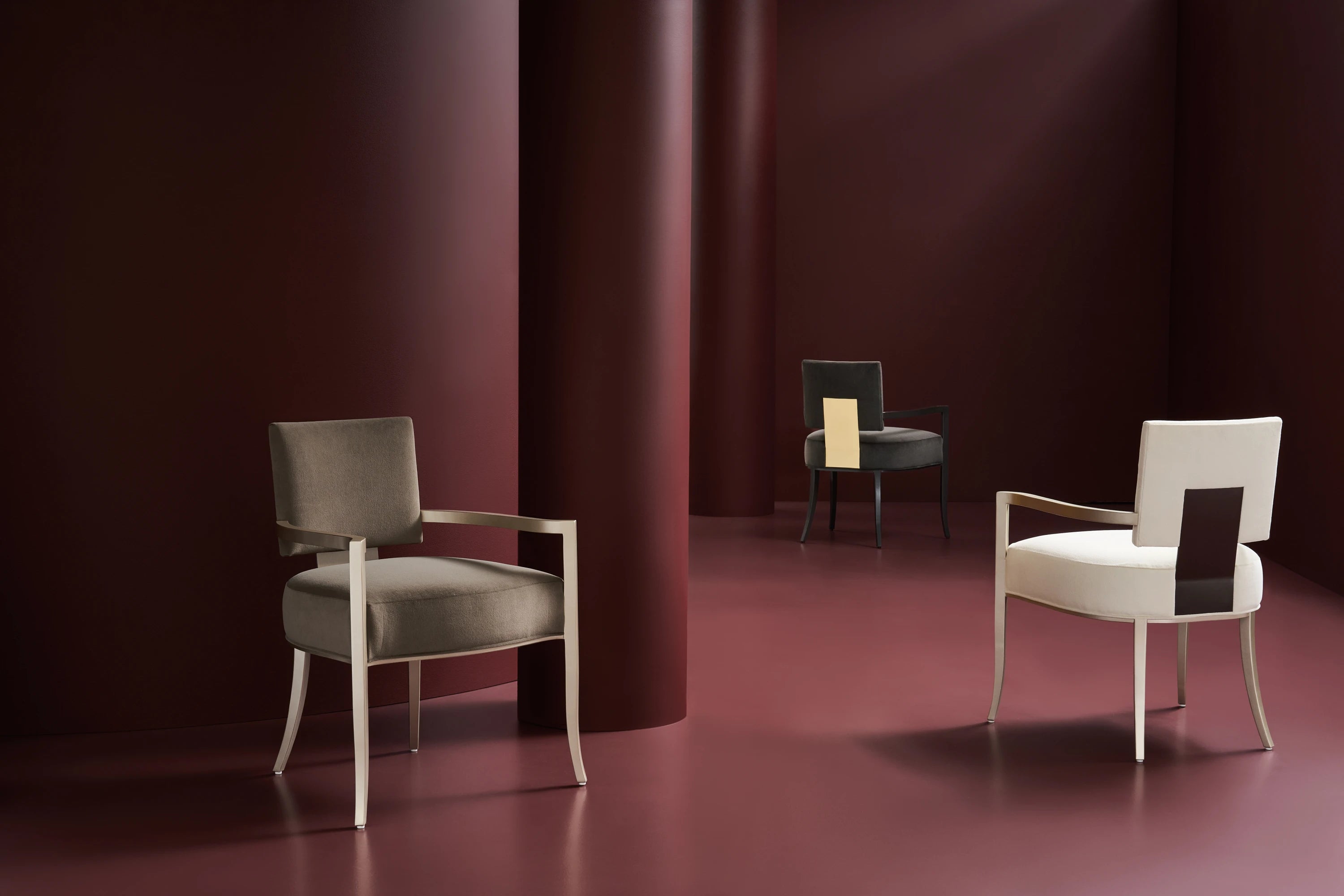 Caracole Reserved Seating Arm - Thumbnail 4