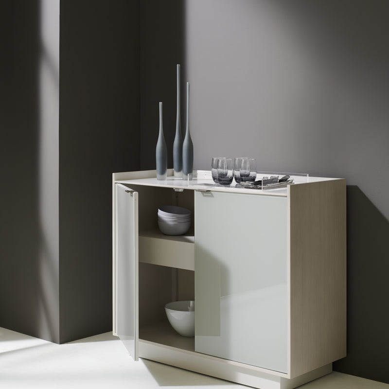 Expressions Door Chest