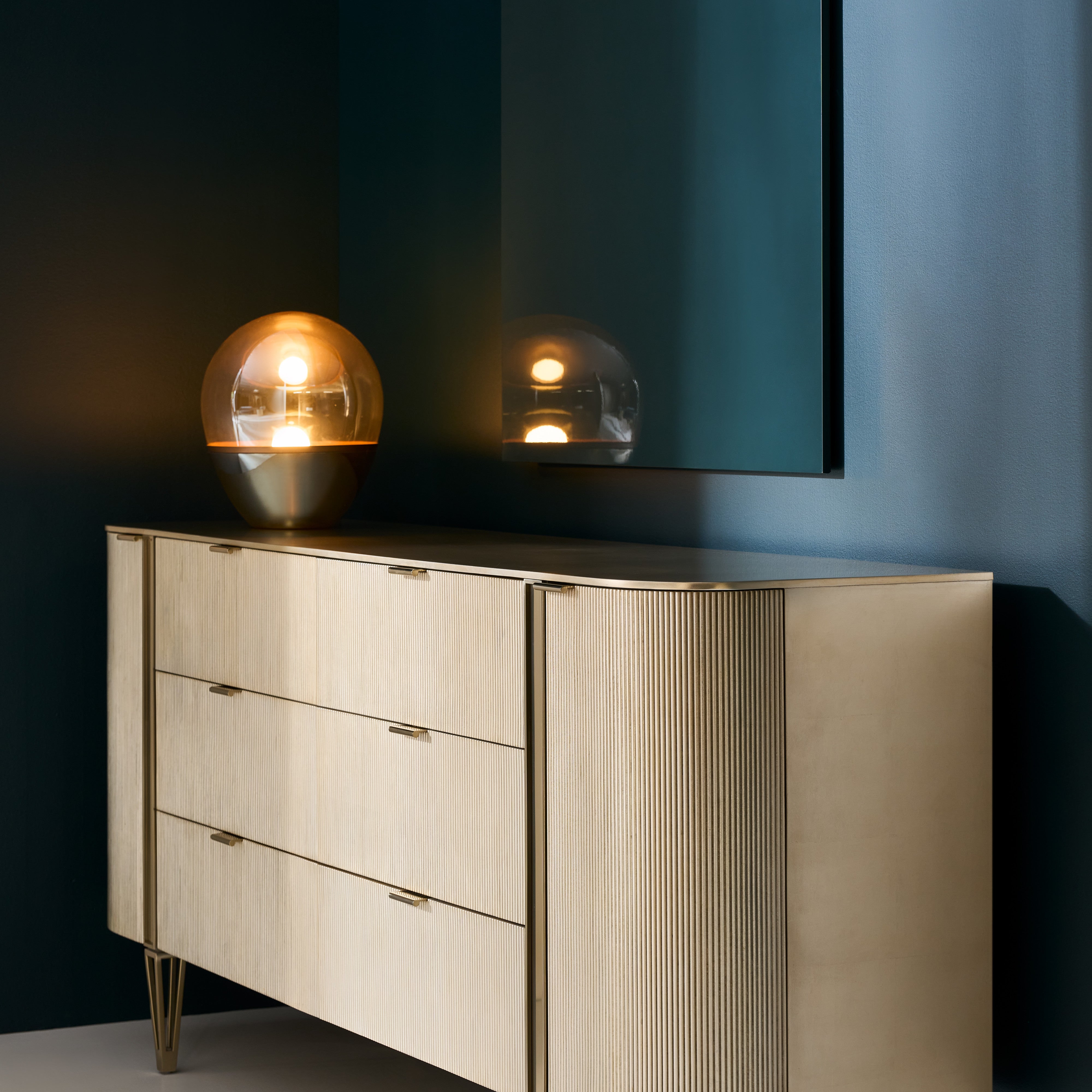 room with Love At First Sight 78