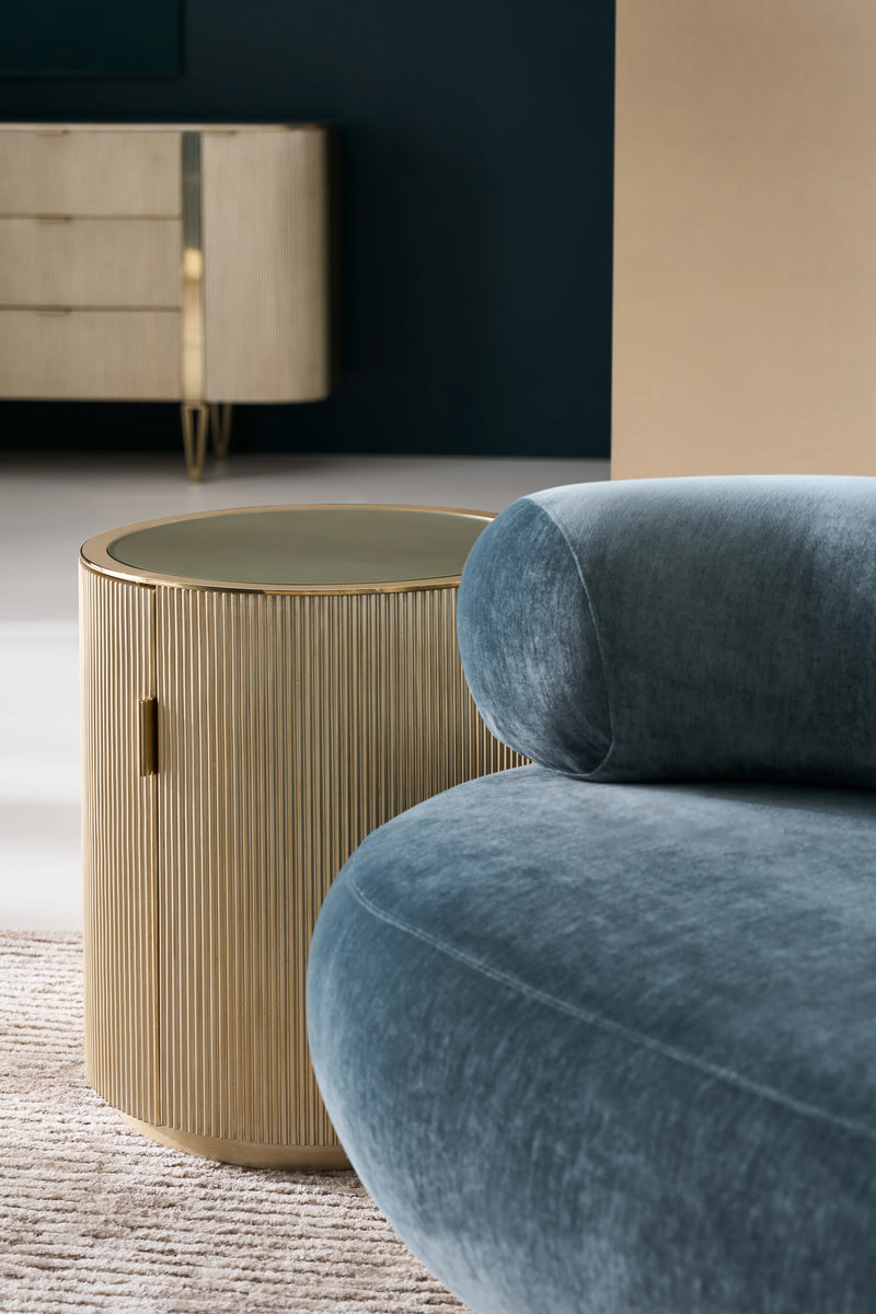 Love Round End Table - Oracle