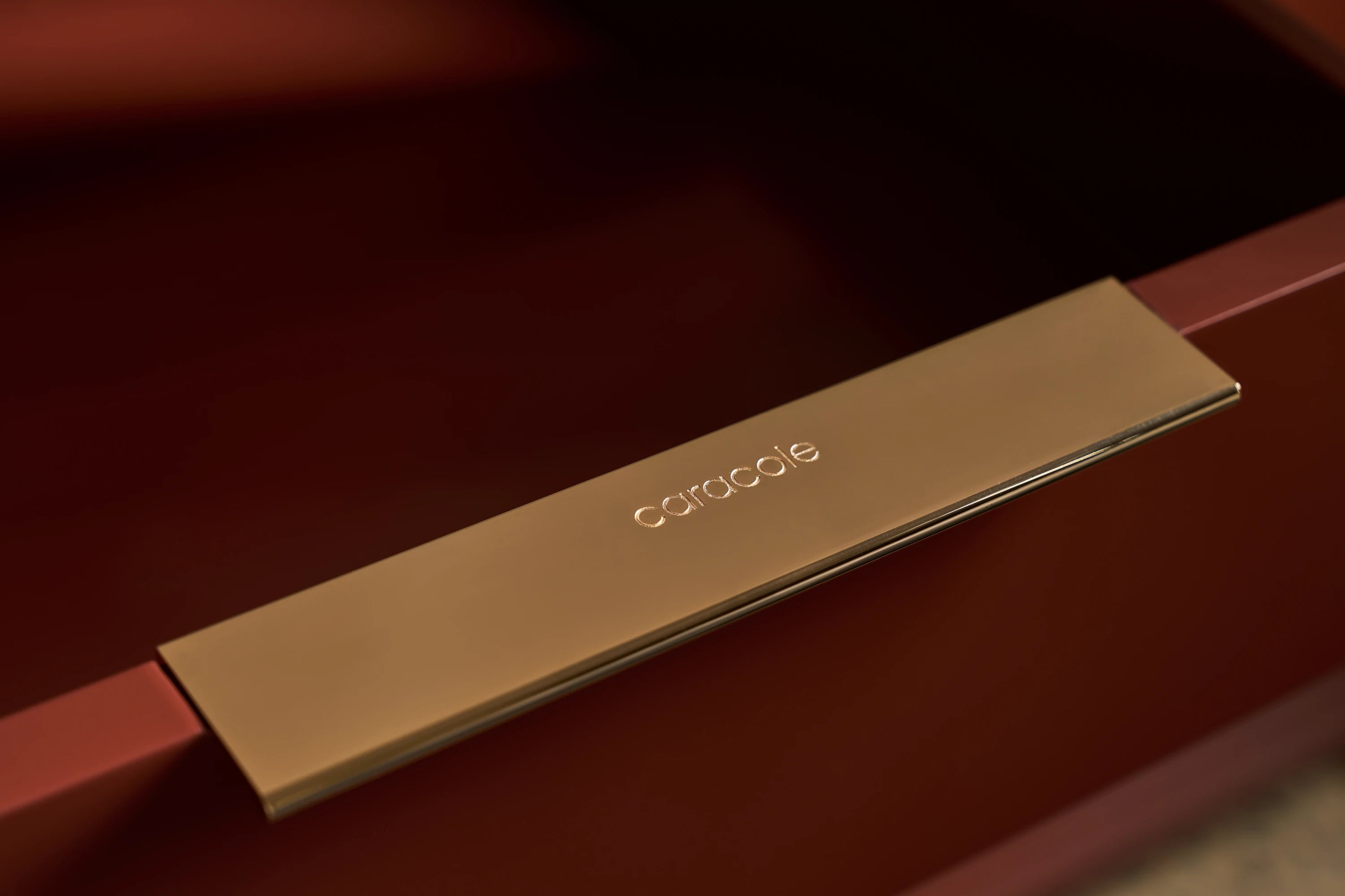 Allure Armoire - detail 2.0