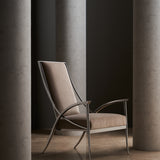 Mantis in room - angle 1