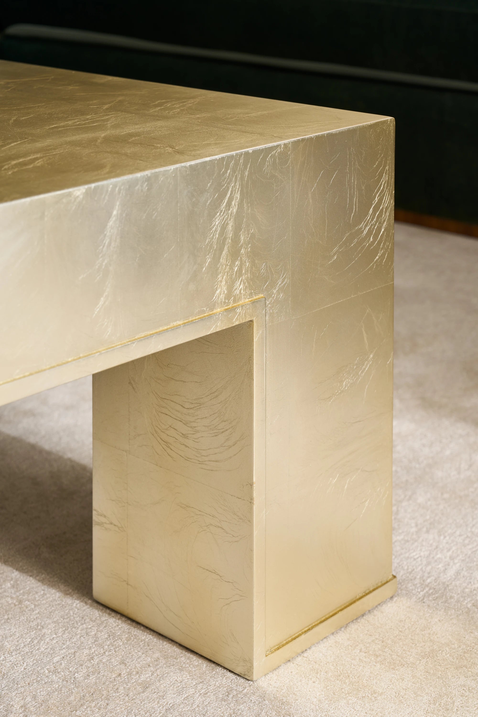 Dorado Cocktail Table - detail 2.0