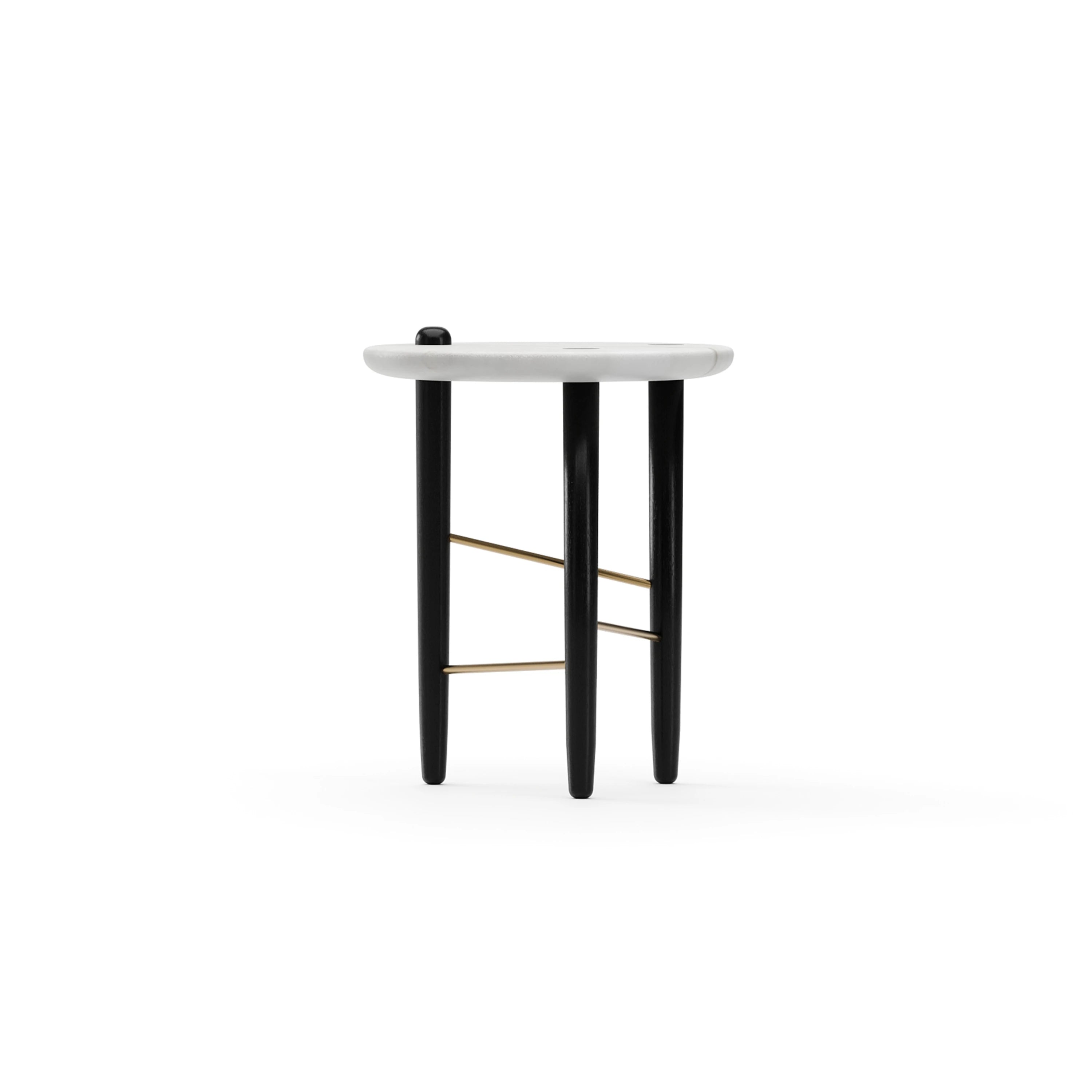 Madera Sm Spot Table - 3rd angle