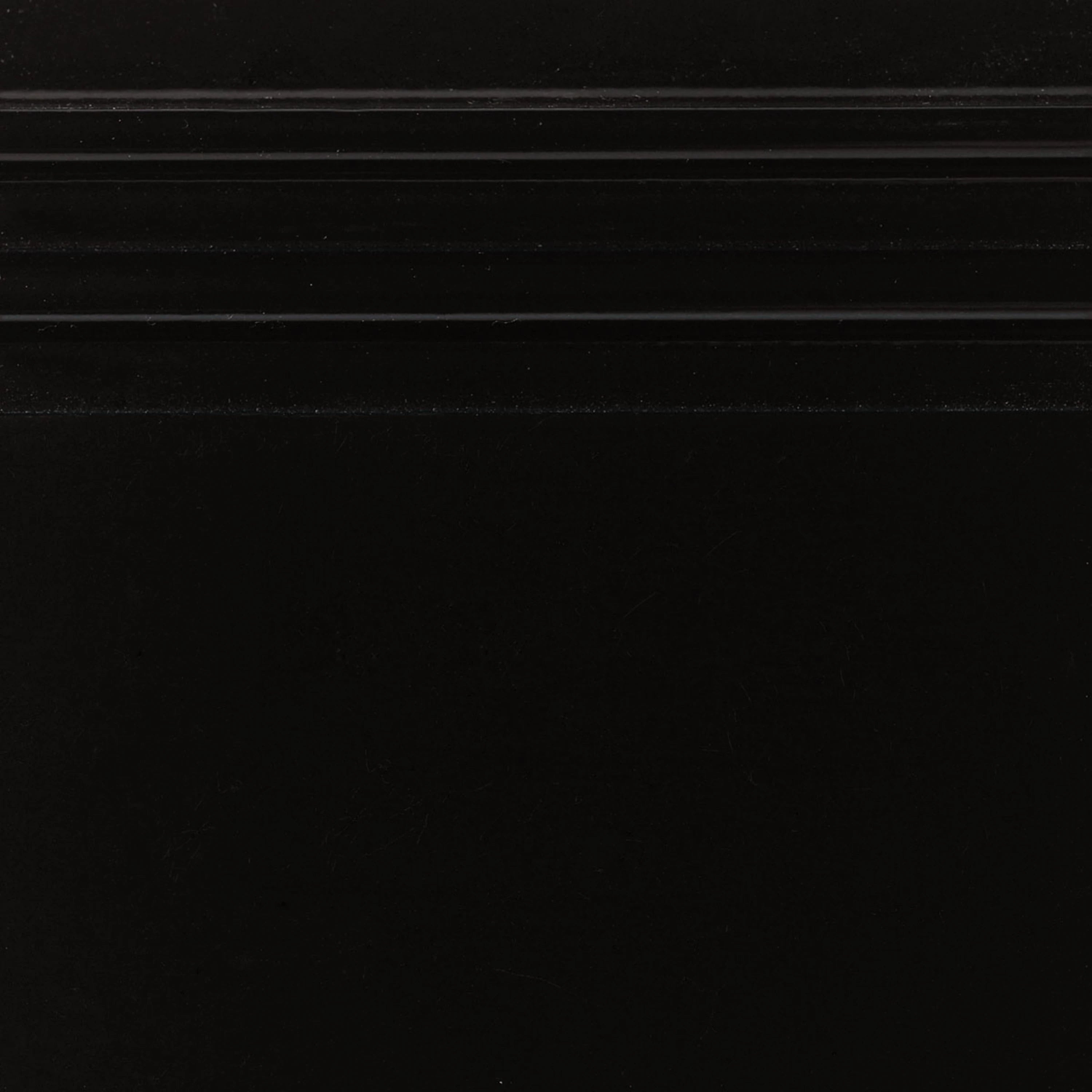 Tuxedo Black