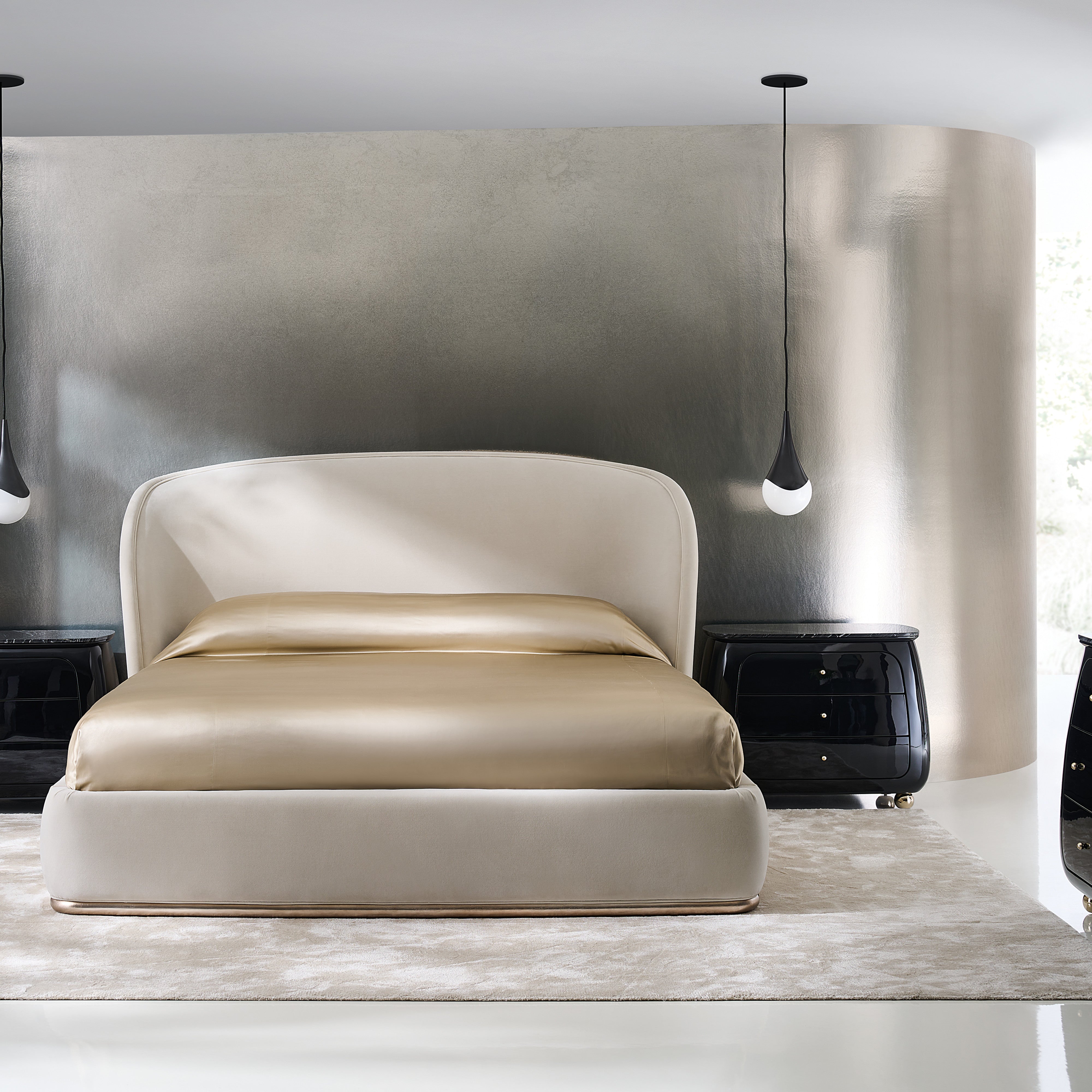 * Opal Bed - Kg in room - angle 1