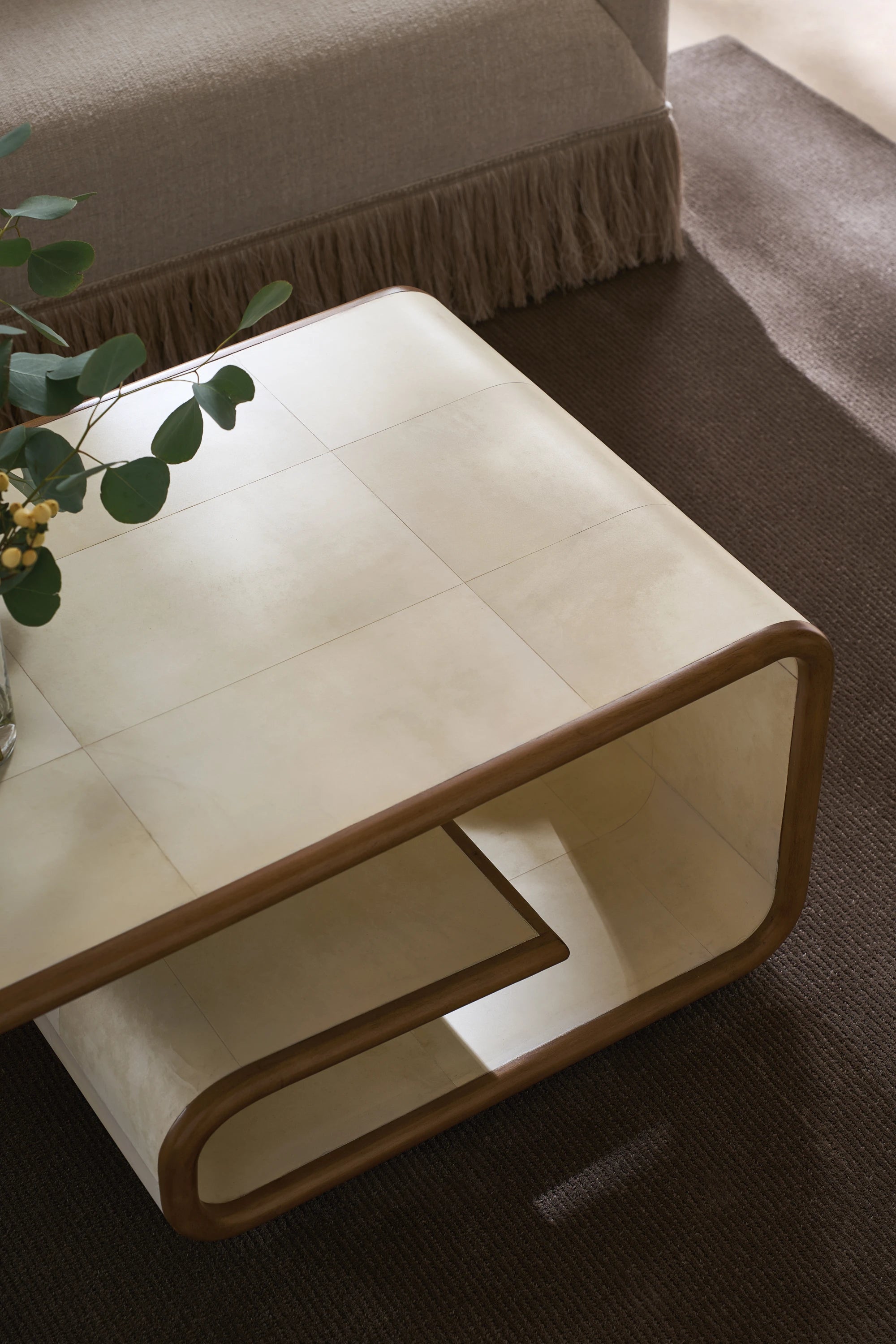 Delano Cocktail Table - detail 2.0