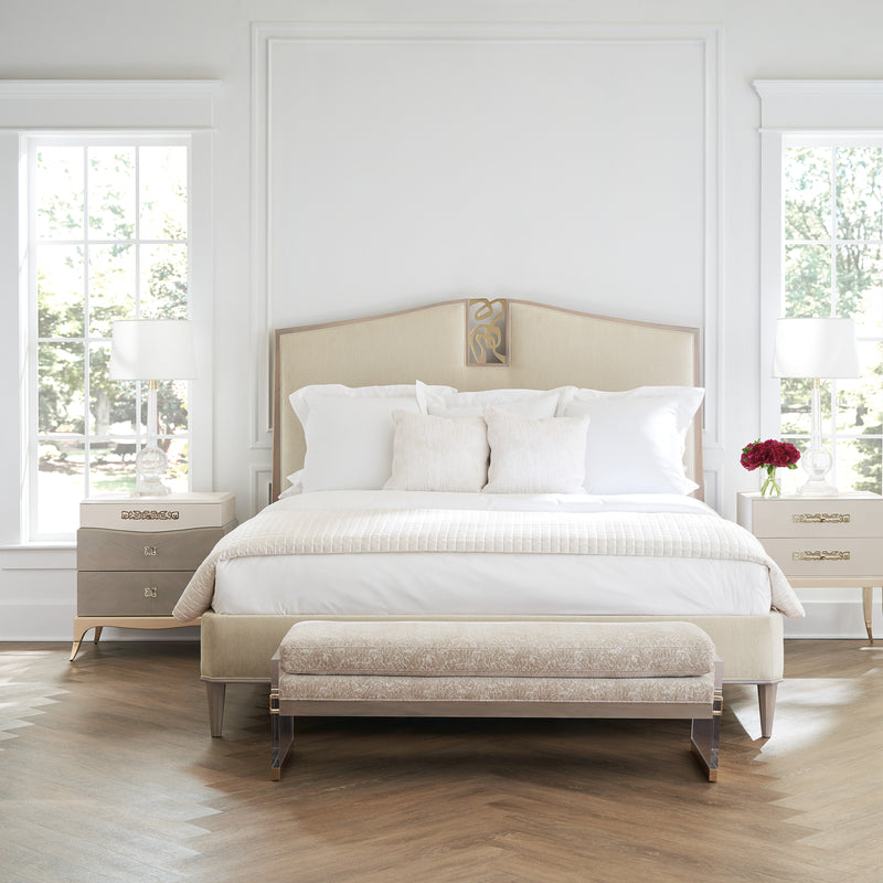 Crescendo Uph Queen Bed