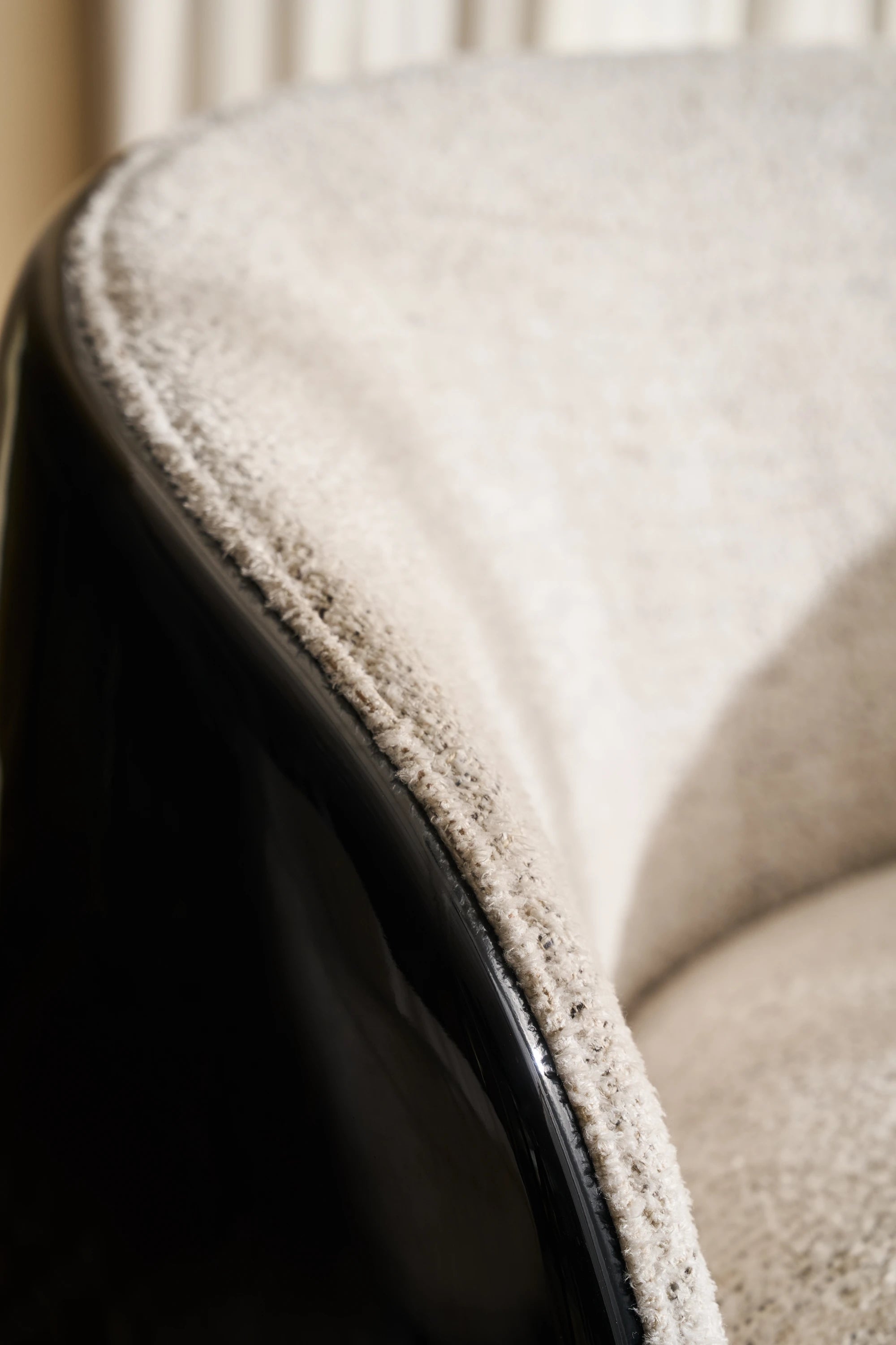 Cuff Swivel Chair - detail 2.0