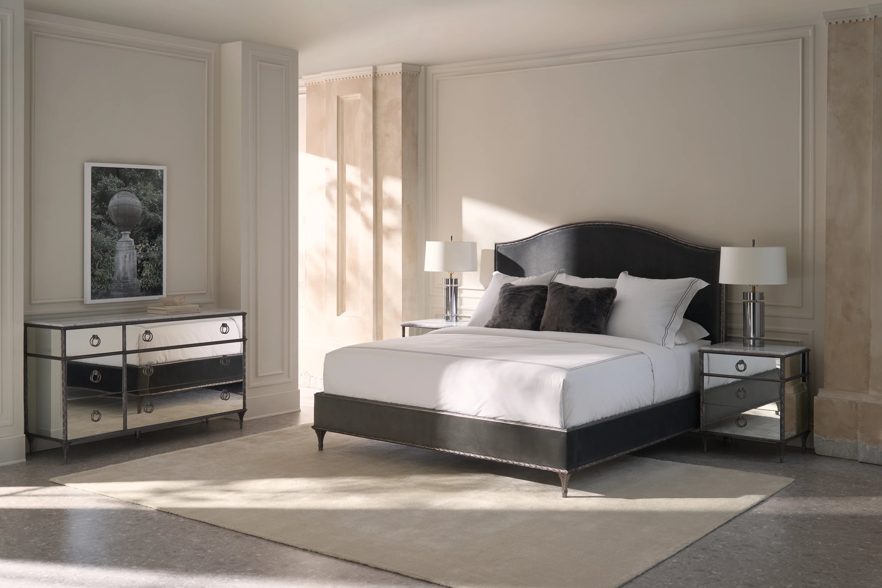 Fontainebleau Platform Kg Sr in room - angle 5.0