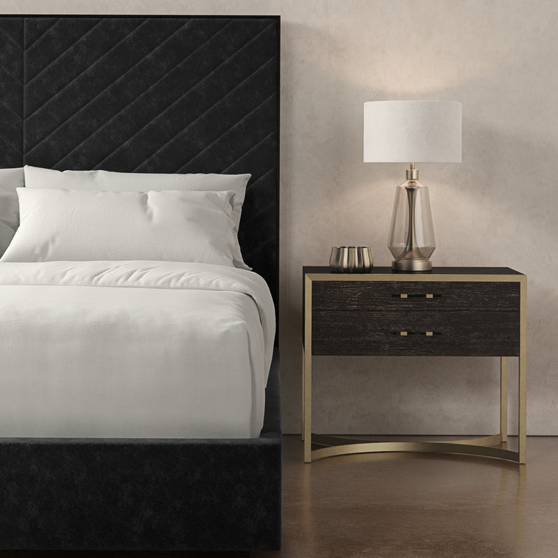 Meet U In The Middle - Queen