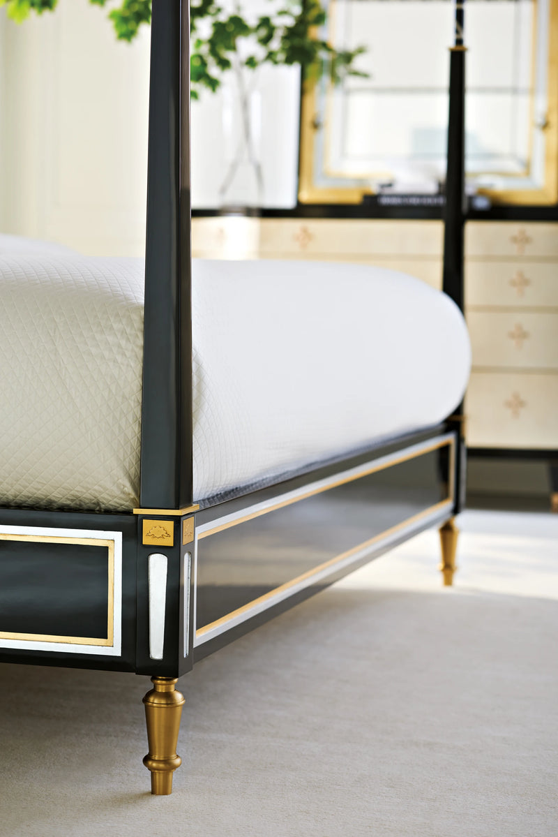 The Couturier Canopy Bed Kg