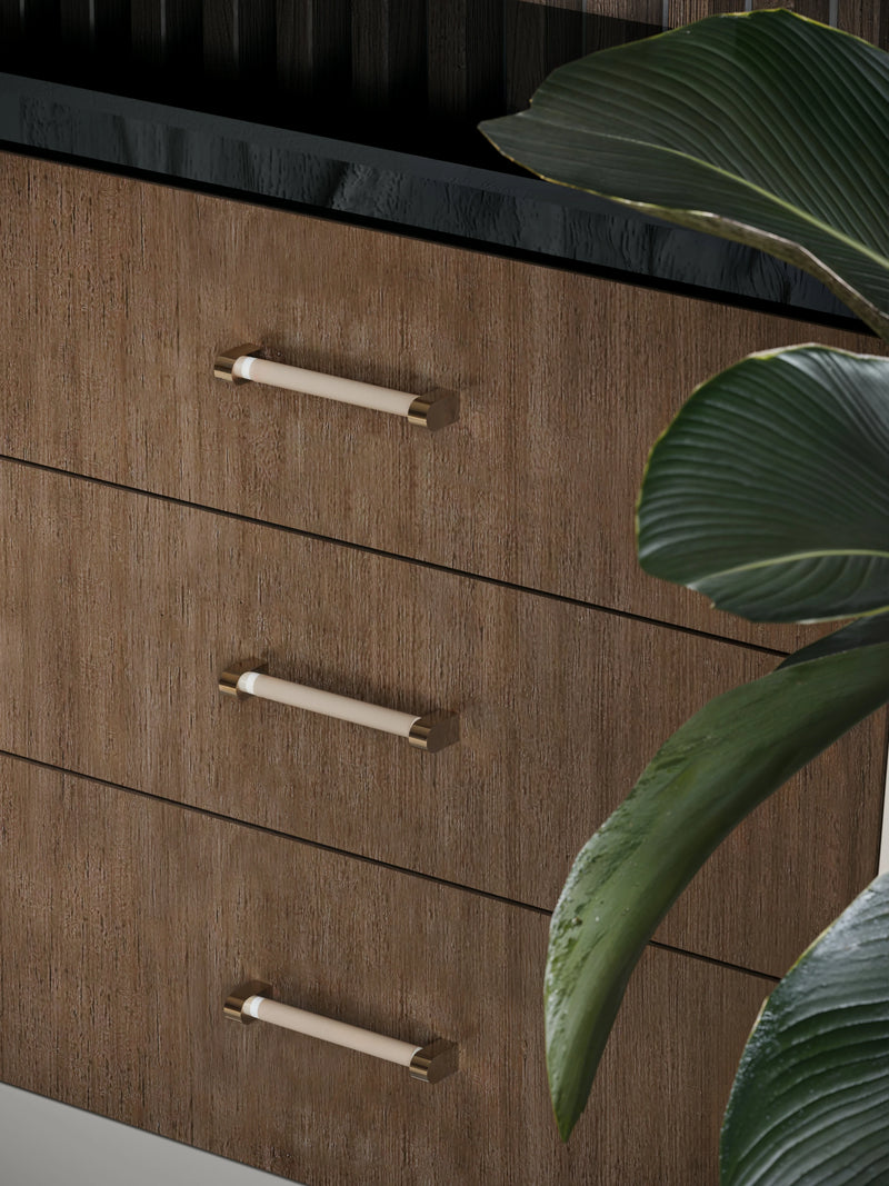 Counter Balance Dresser