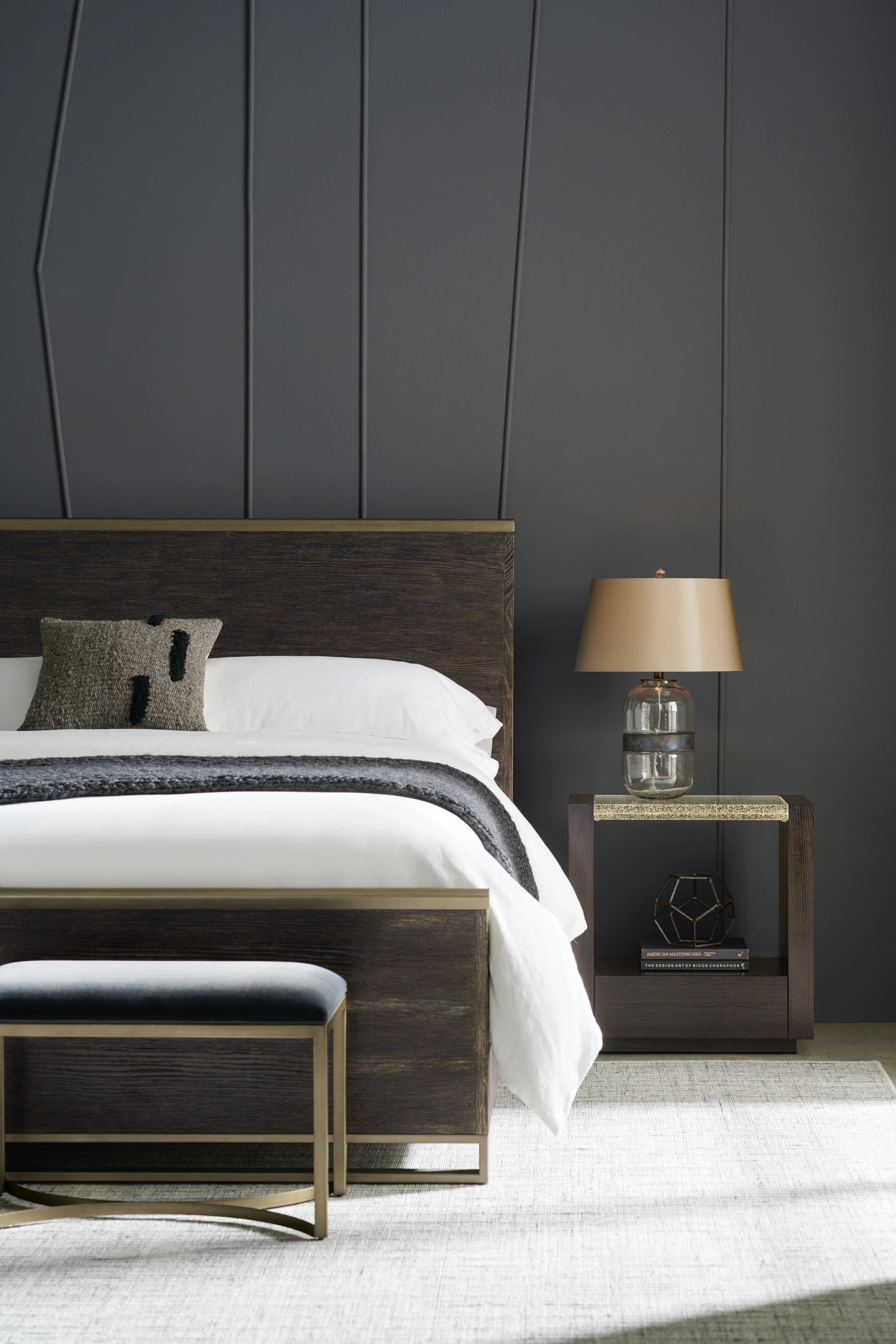 Remix Wood Qn Hb in room - angle 3.0