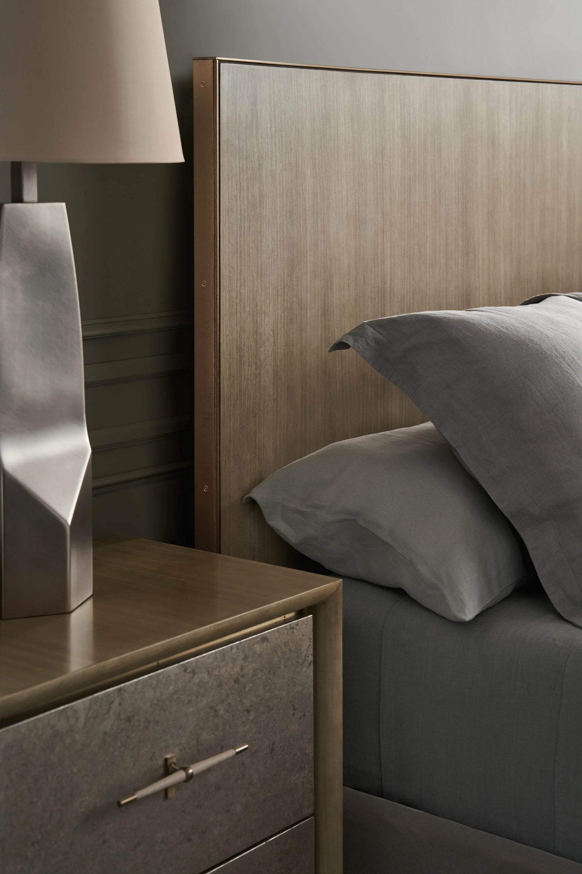 Dream Chaser Bed - King - detail 2.0