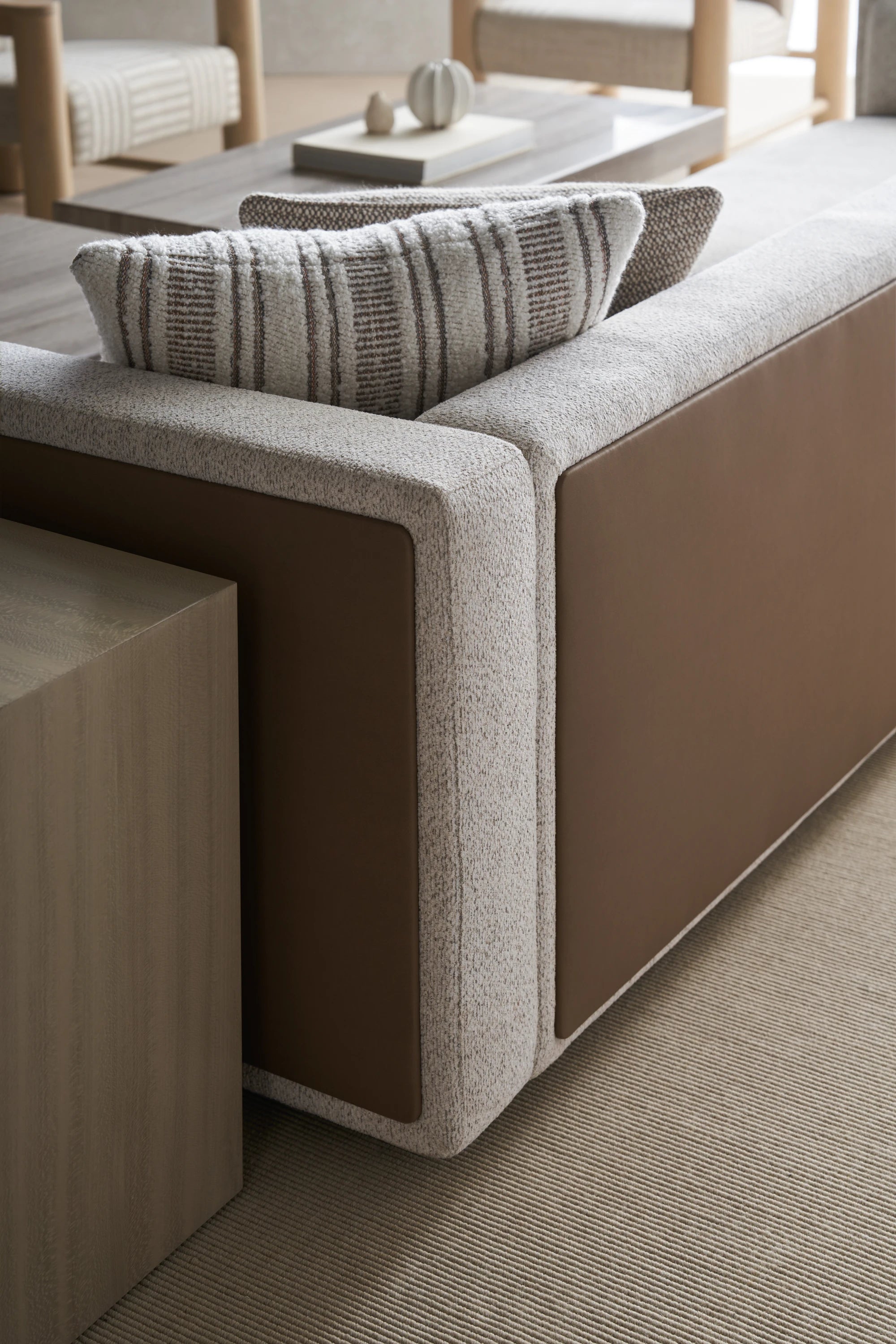 Unity Left Arm Loveseat - detail 2.0