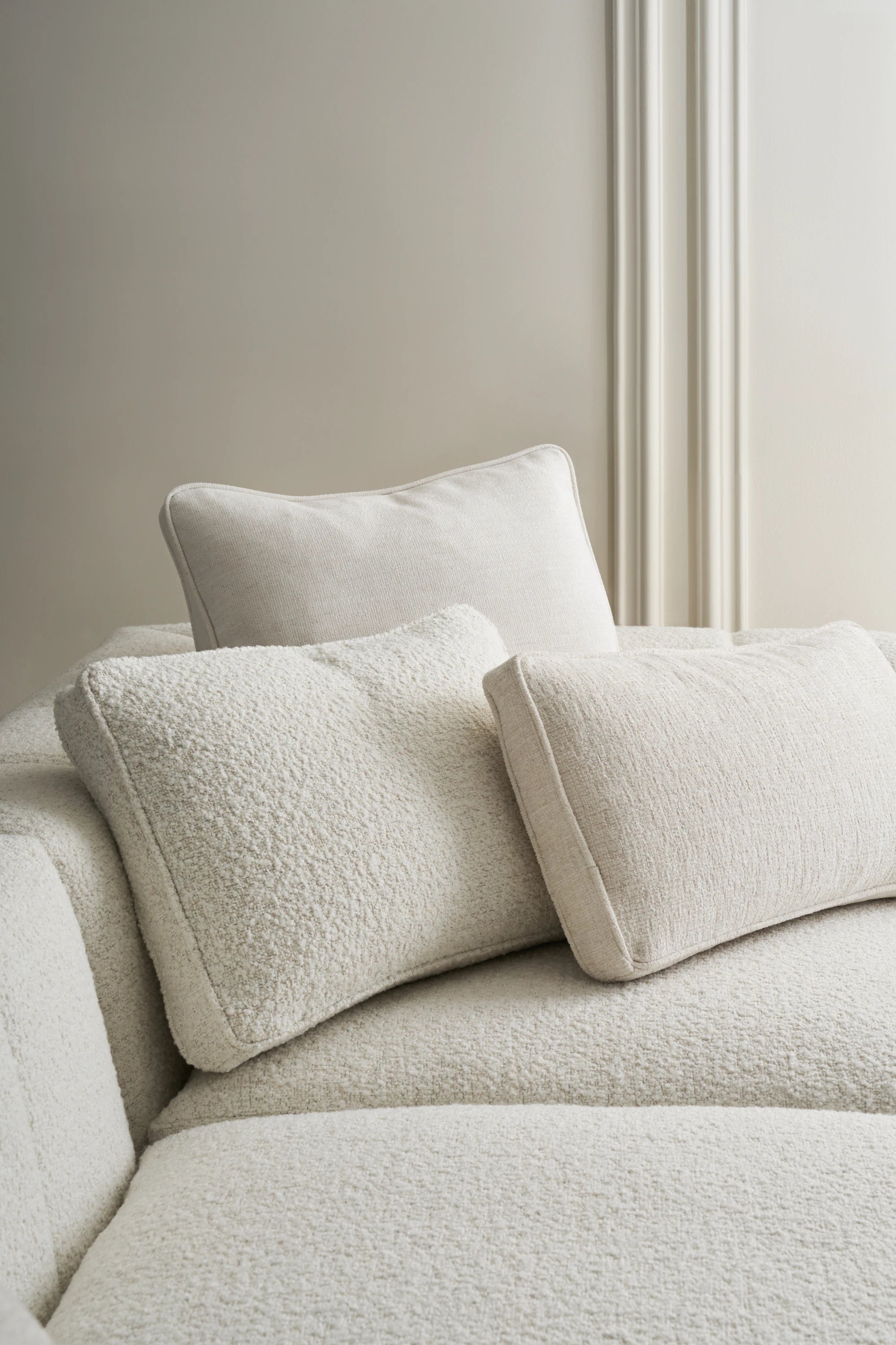 Edge Armless Chair - detail 5.0