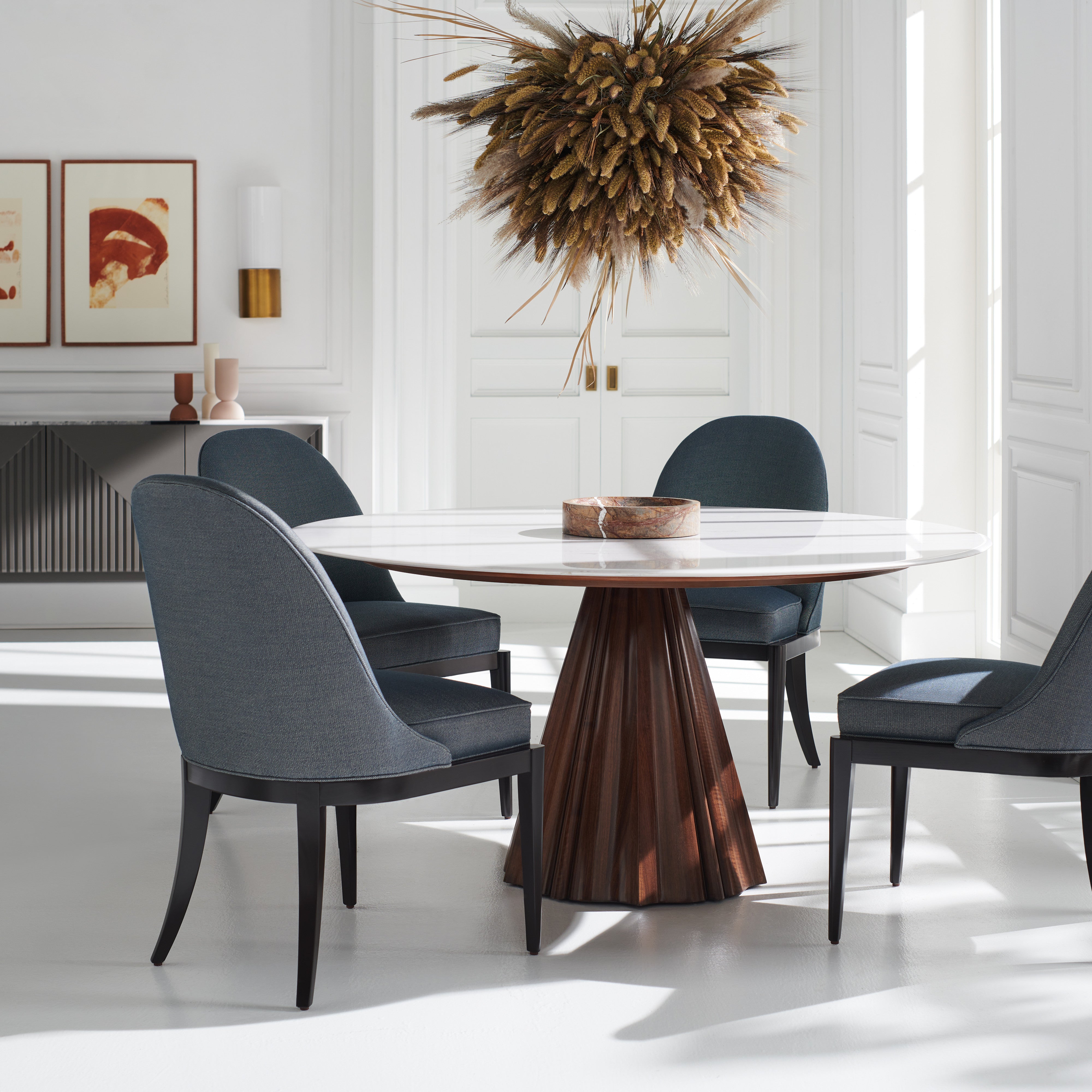 room with Natural Choice Side Chair