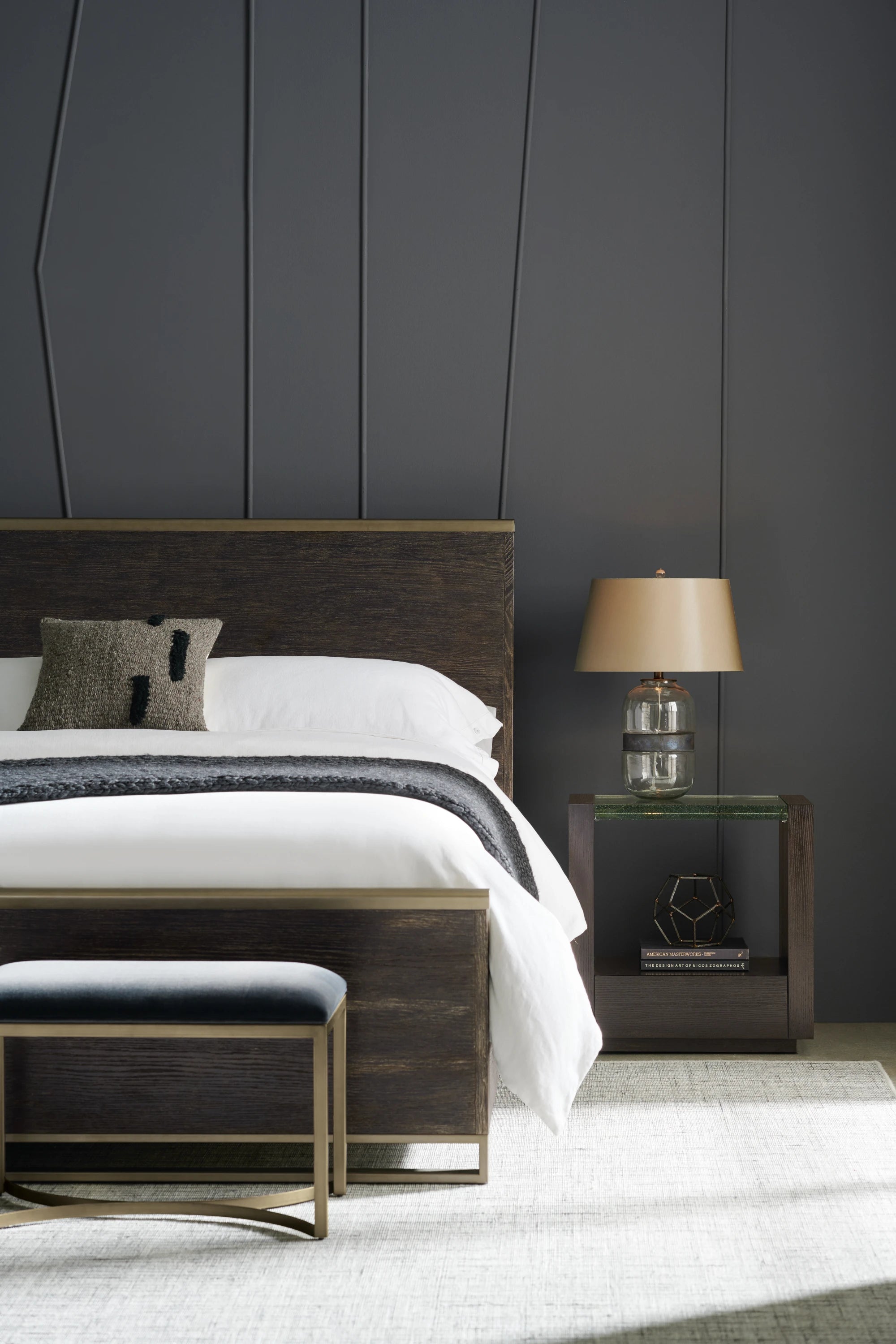 Remix Wood Qn Hb in room - angle 4.0