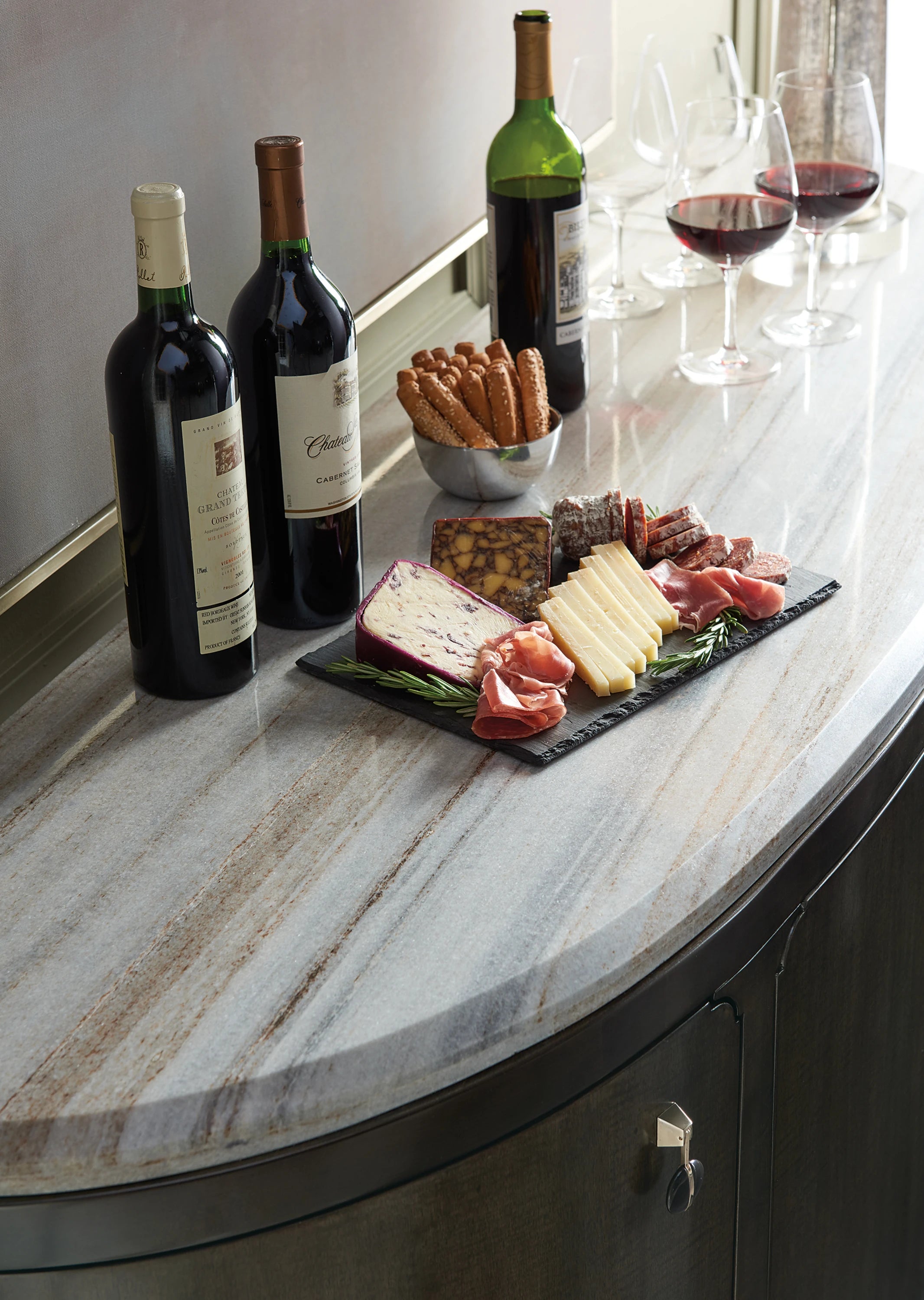 Serve Yourself - detail 2.0