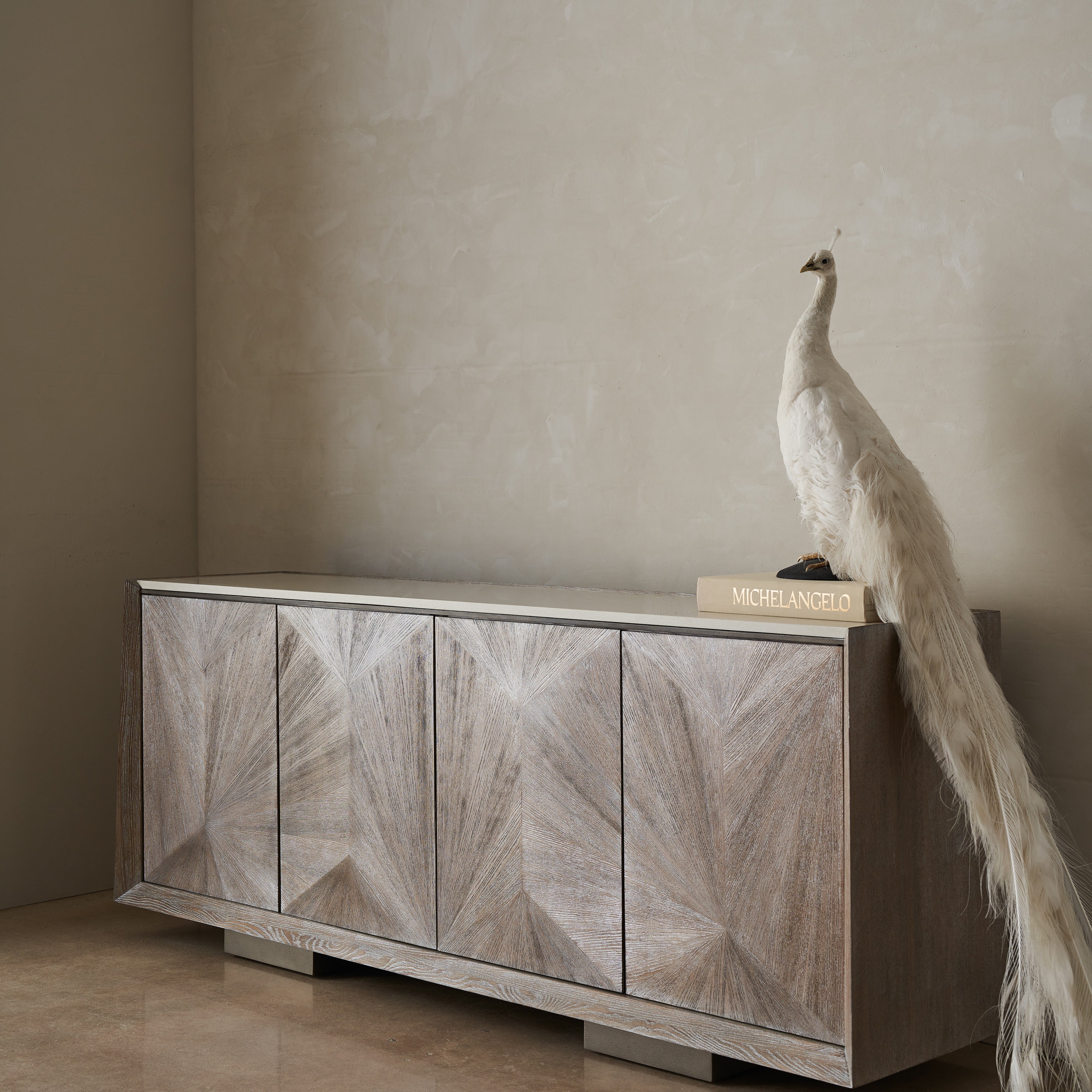 Moderne Nightstand – Caracole