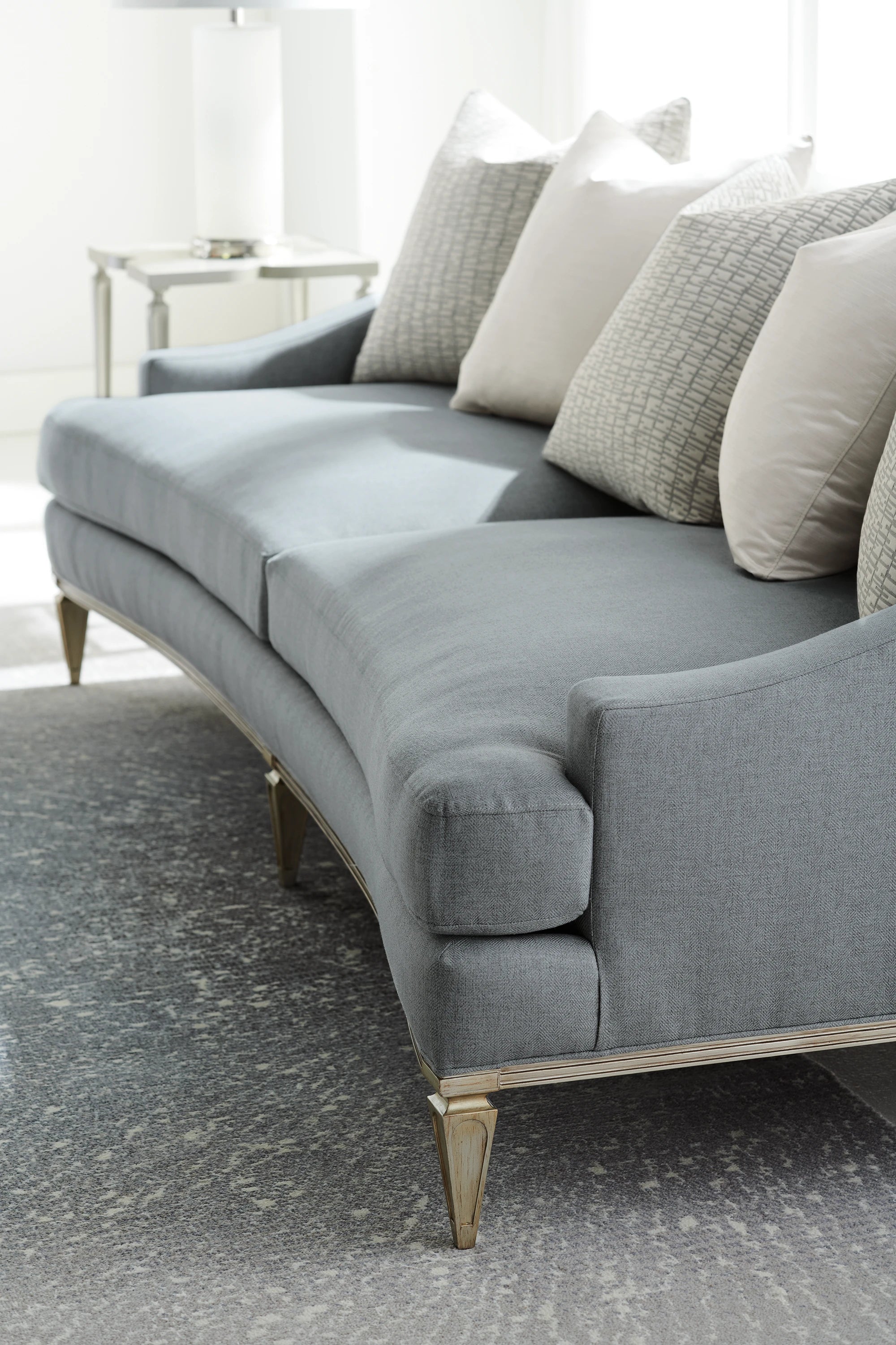 Low Key - detail 6.0